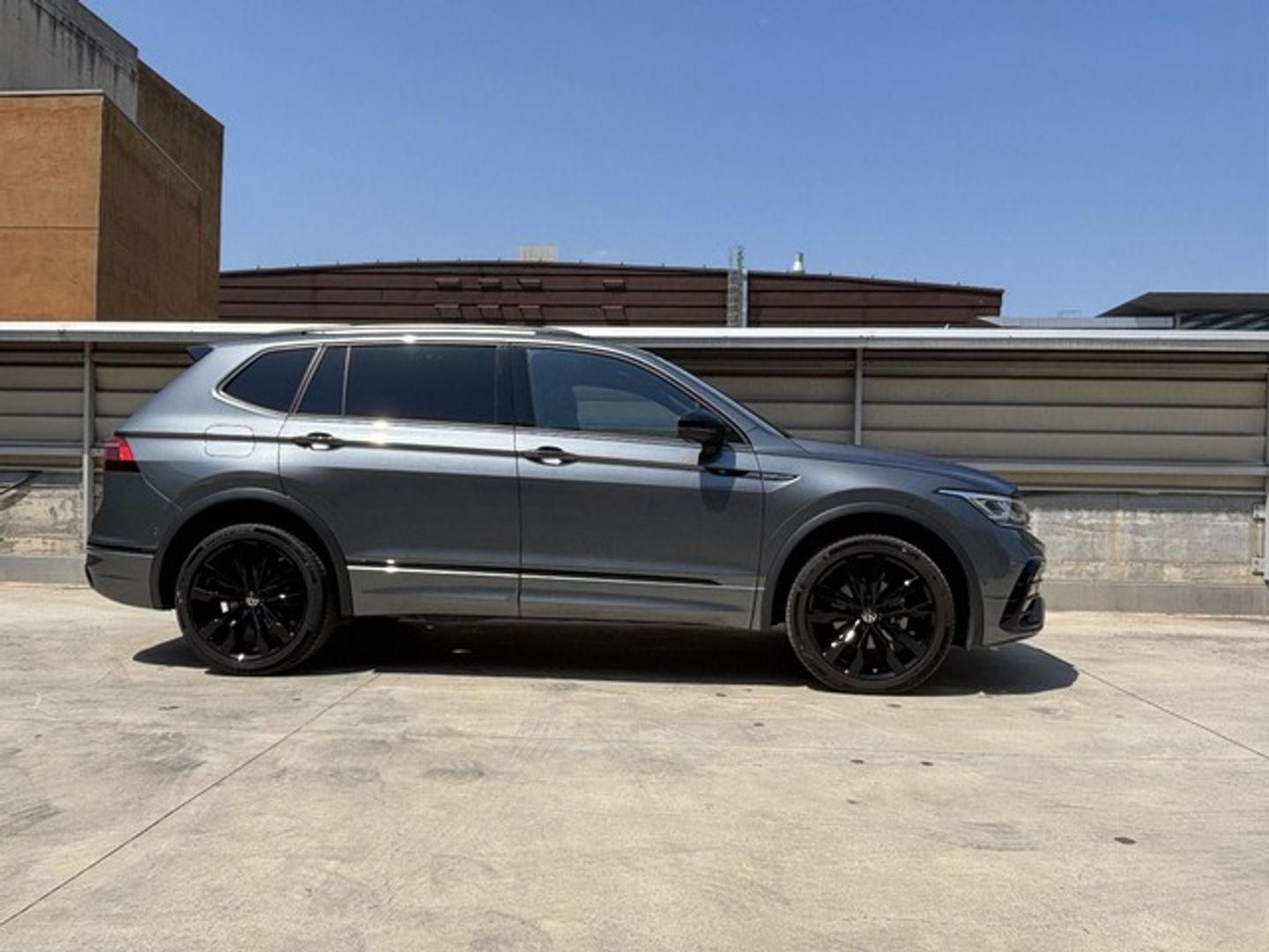 Volkswagen Tiguan Allspace R-Line 2.0 TDI 110 kW (150 CV) DSG