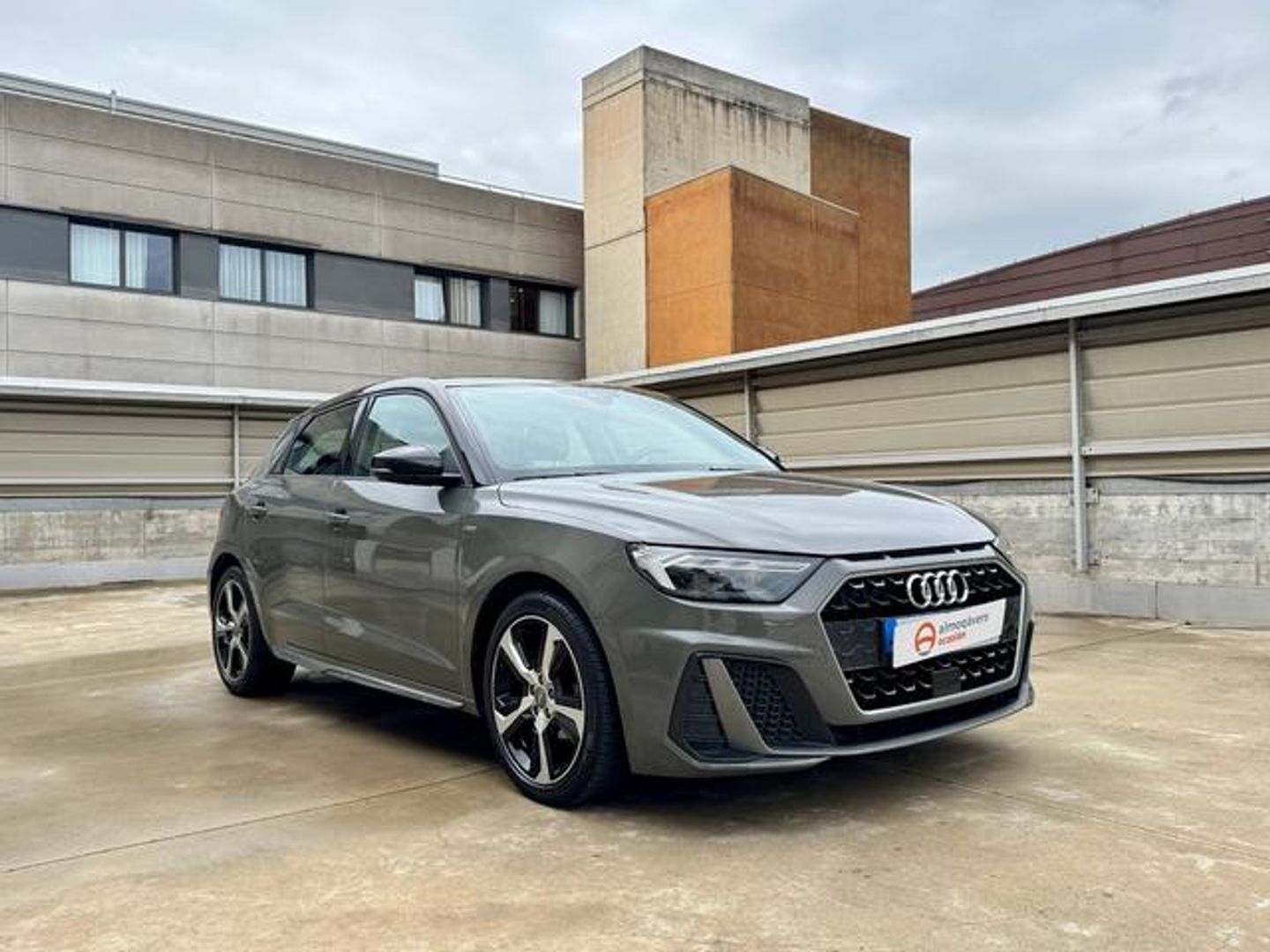 Audi A1 Sportback Adrenalin 25 TFSI 70 kW (95 CV) Gris Compact