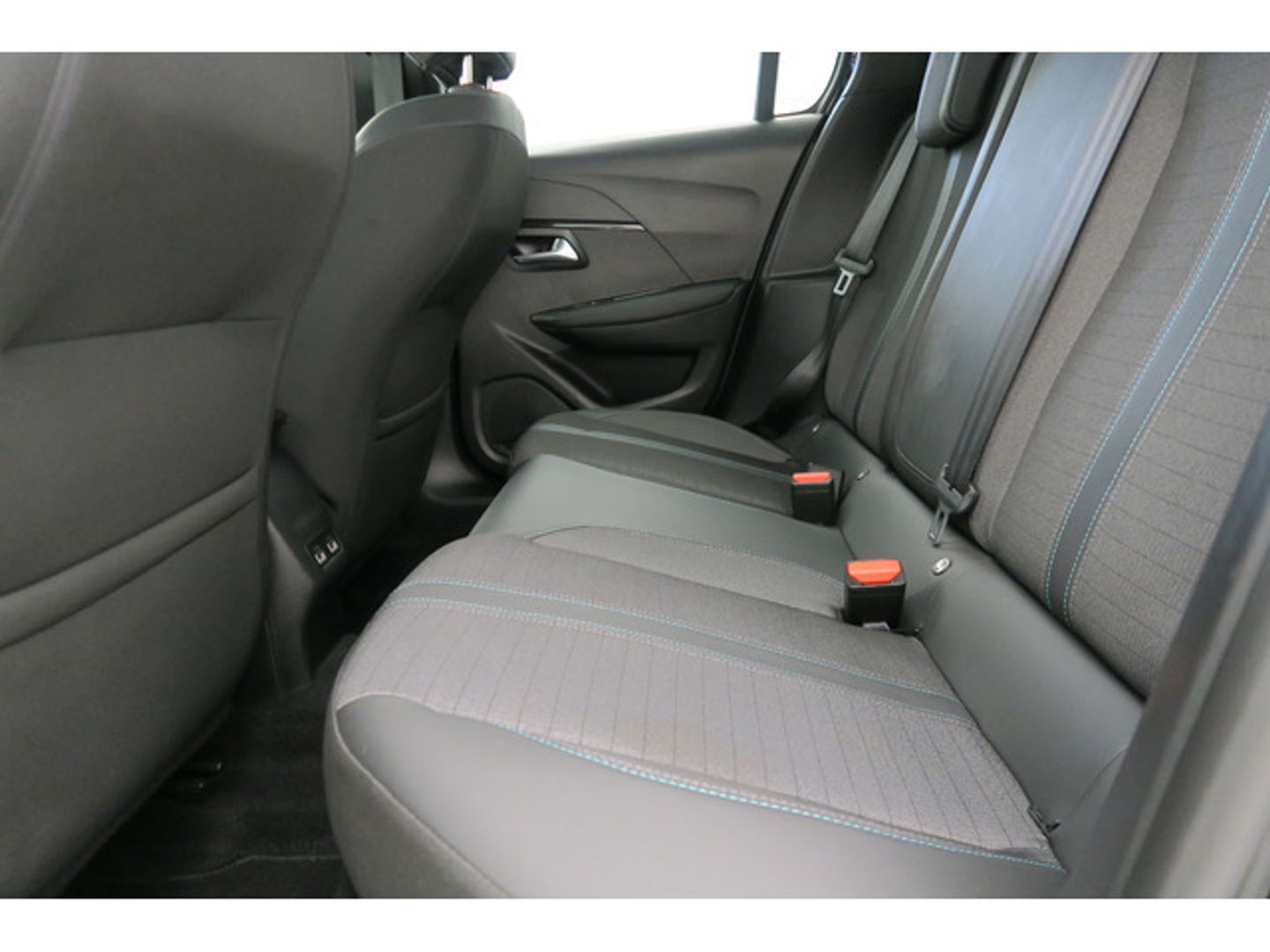 Peugeot 208 PureTech 100 Allure 75 kW (100 CV)