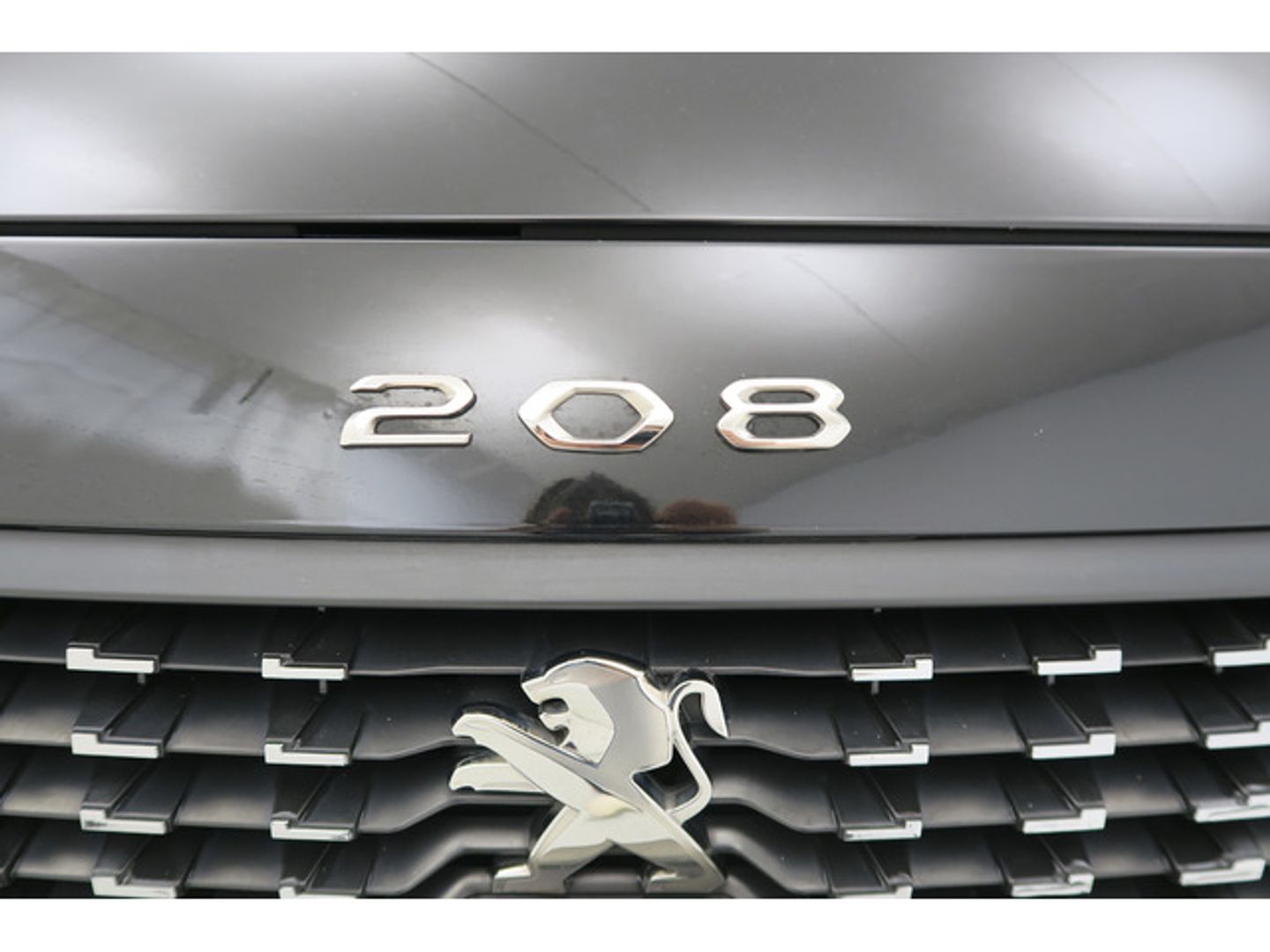 Peugeot 208 PureTech 100 Allure 75 kW (100 CV)