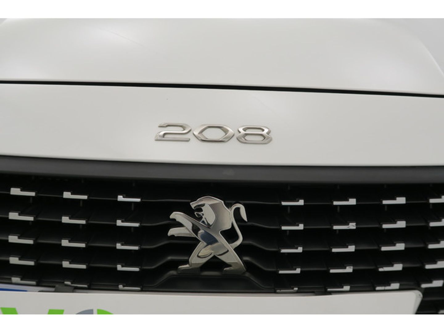 Peugeot 208 PureTech 100 Allure 75 kW (100 CV)