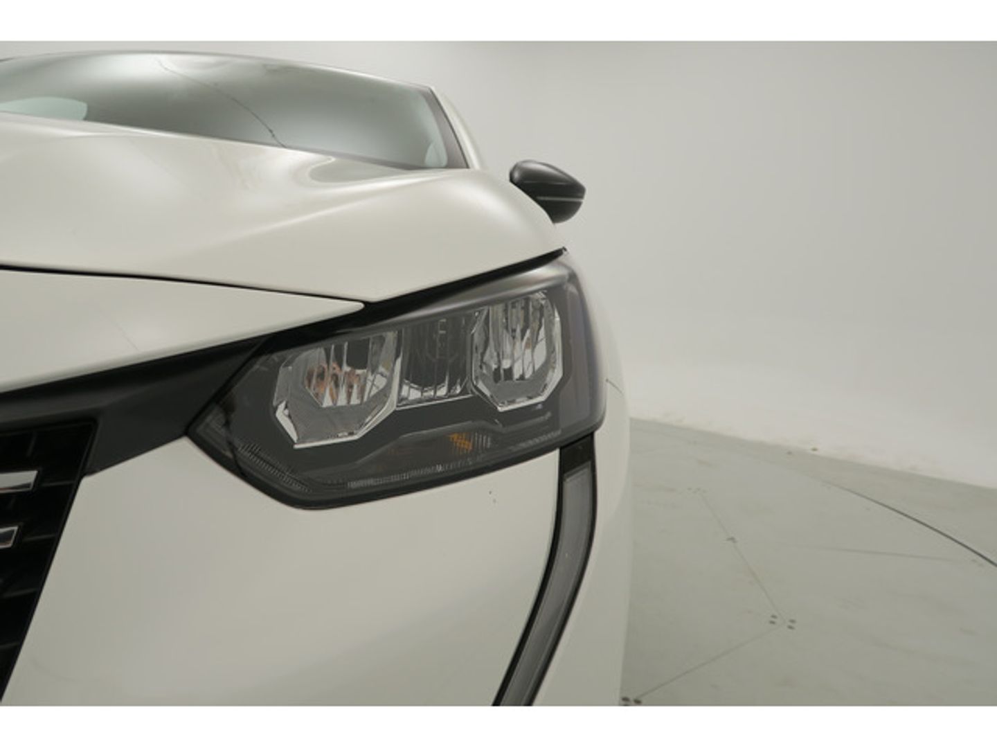 Peugeot 208 PureTech 100 Allure 75 kW (100 CV)
