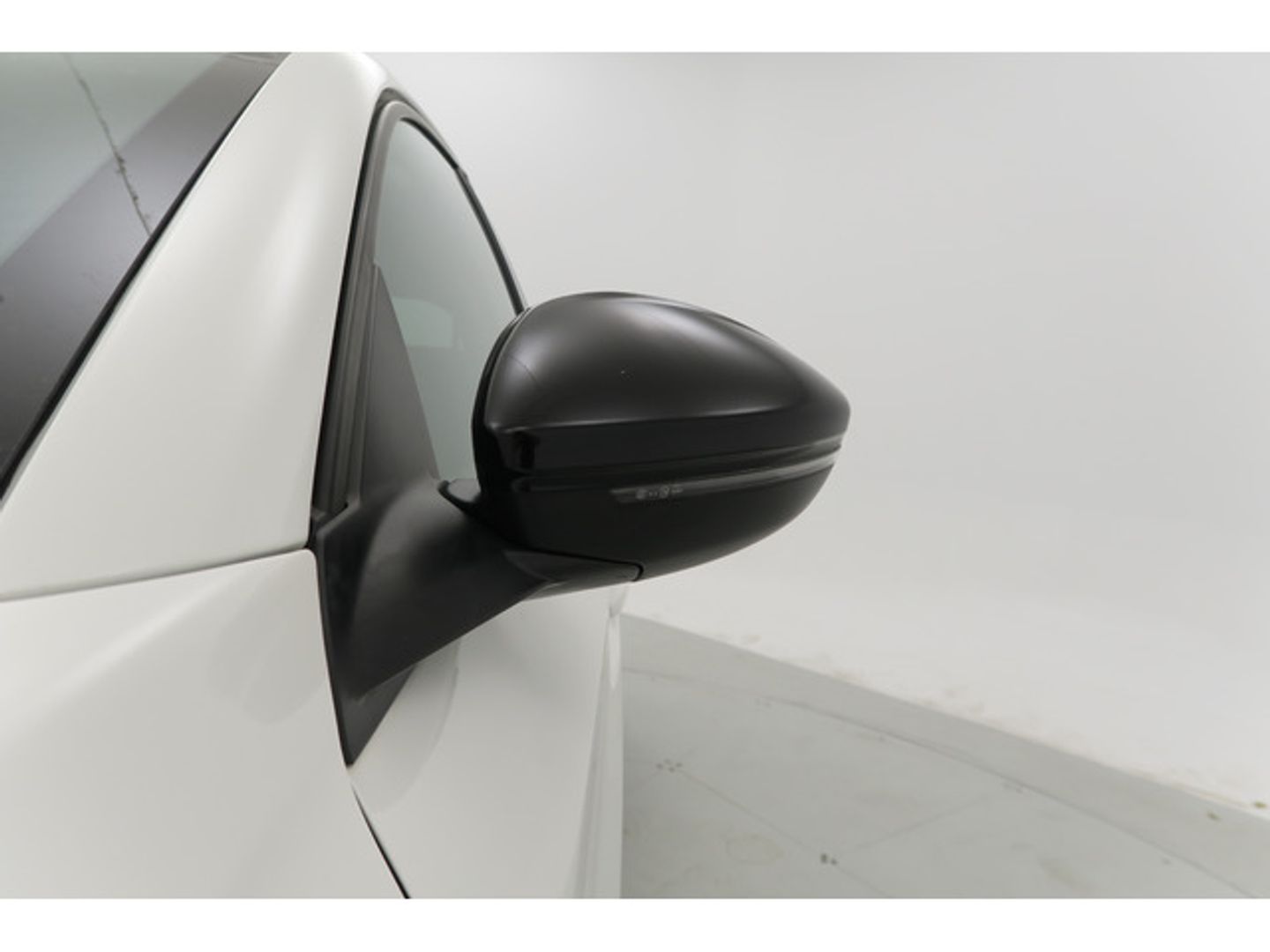 Peugeot 208 PureTech 100 Allure 75 kW (100 CV)