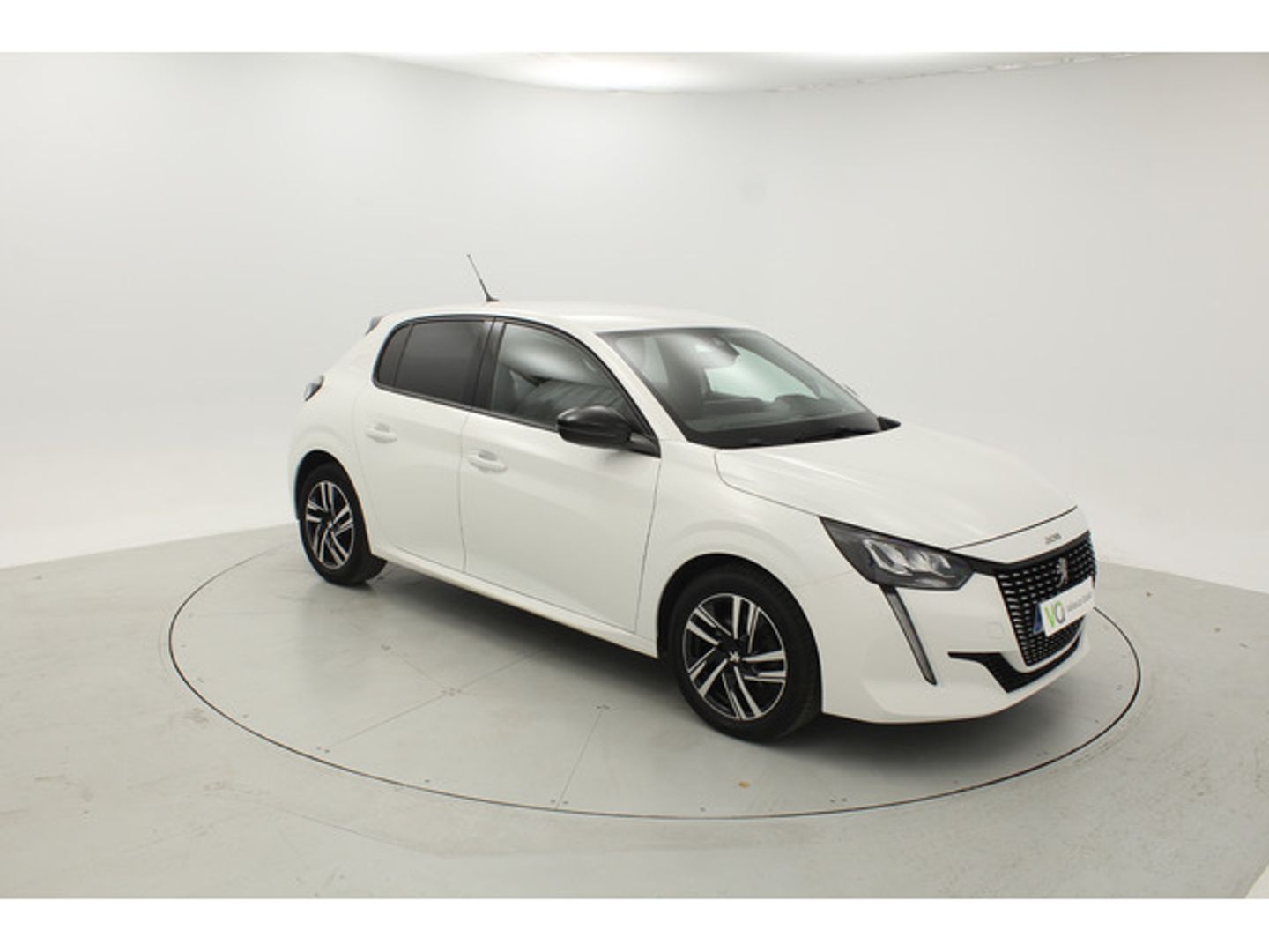 Peugeot 208 PureTech 100 Allure 75 kW (100 CV)