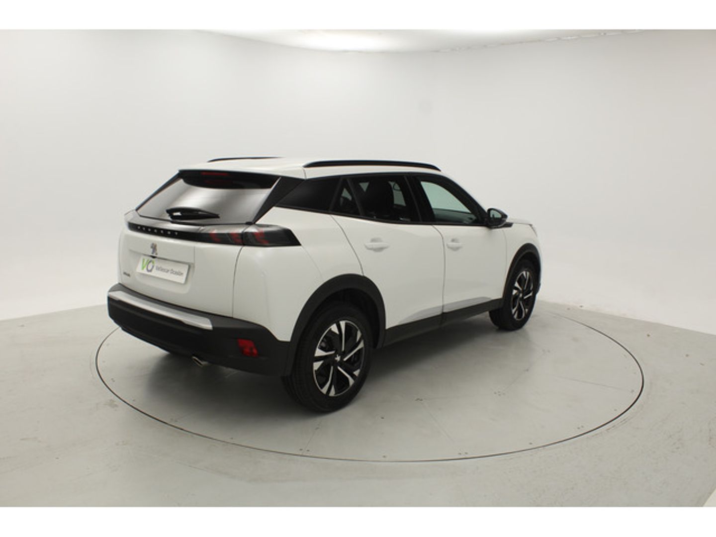 Peugeot 2008 BlueHDi 130 S&S Allure Pack EAT8 96 kW (130 CV)