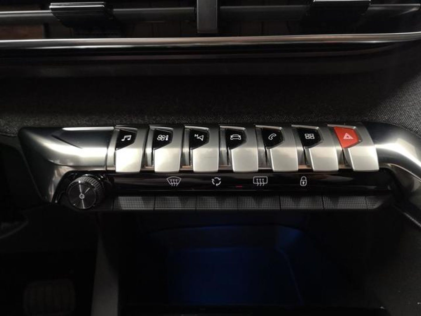 Peugeot 5008 Hybrid 1.2 Allure Pack eDCS6 100 kW (136 CV)
