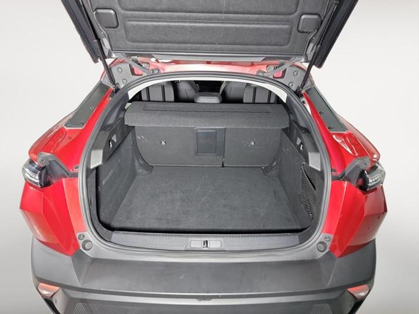 Peugeot 408 Puretech 130 Allure EAT8 96 kW (130 CV)