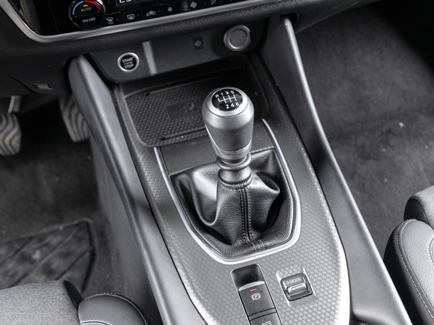 Nissan Qashqai DIG-T 140 N-Connecta 103 kW (140 CV)