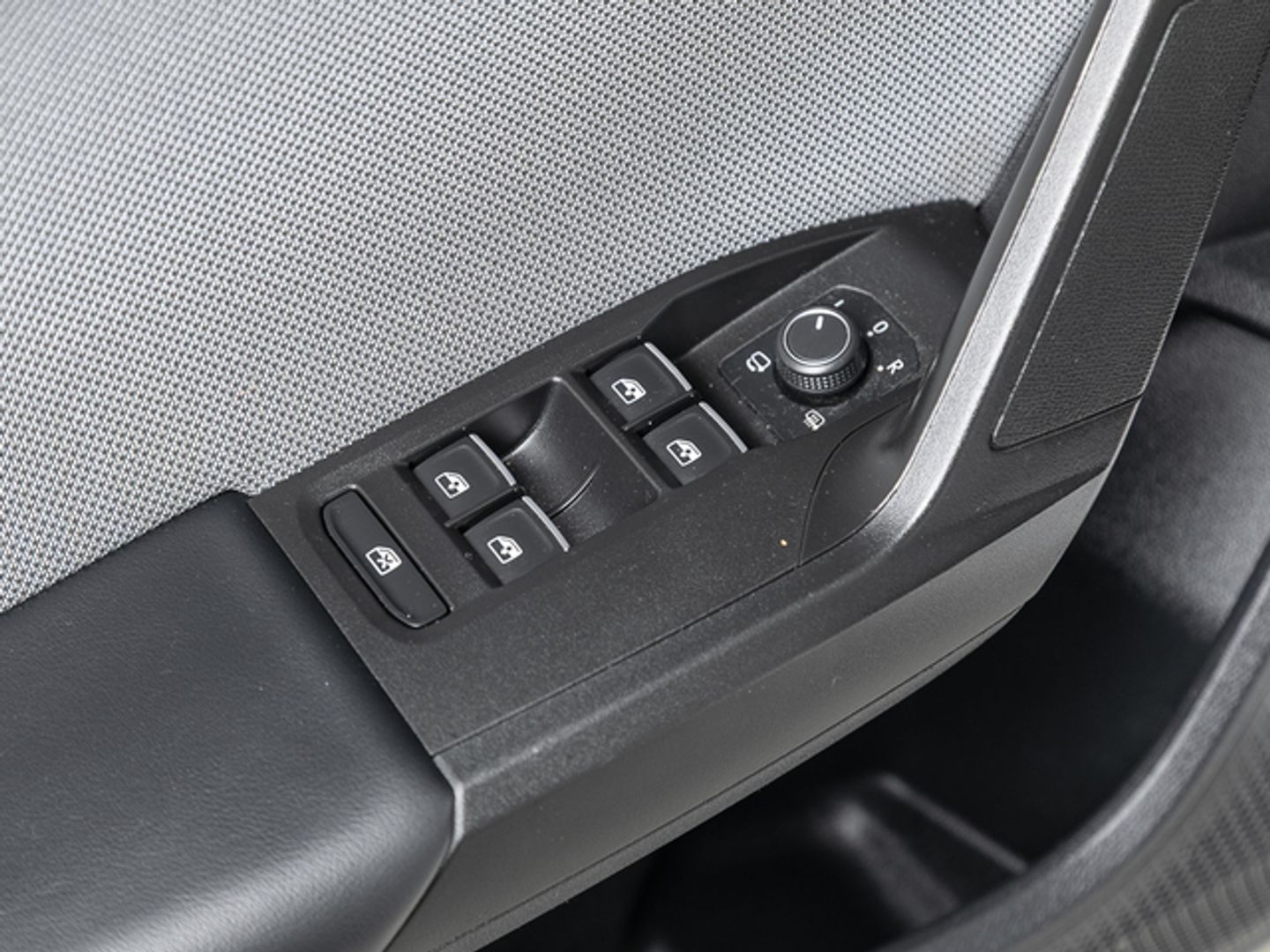 SEAT León 2.0 TDI S&S Style Go 85 kW (115 CV)