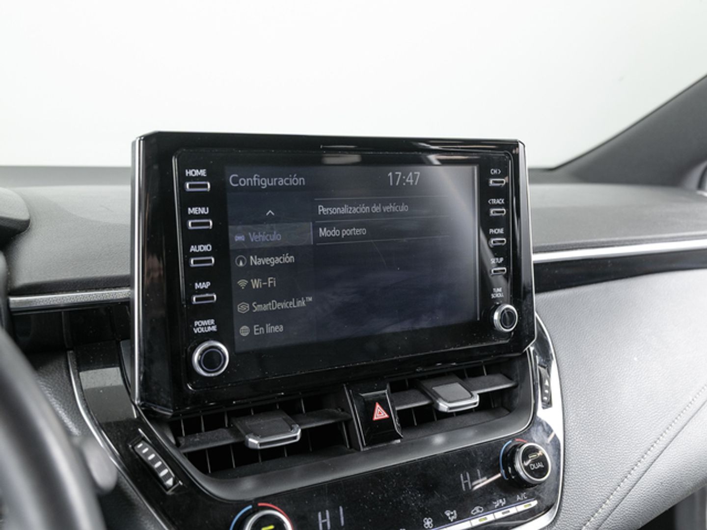 Toyota Corolla Touring Sports 180H Feel! E-CVT 132 kW (180 CV)
