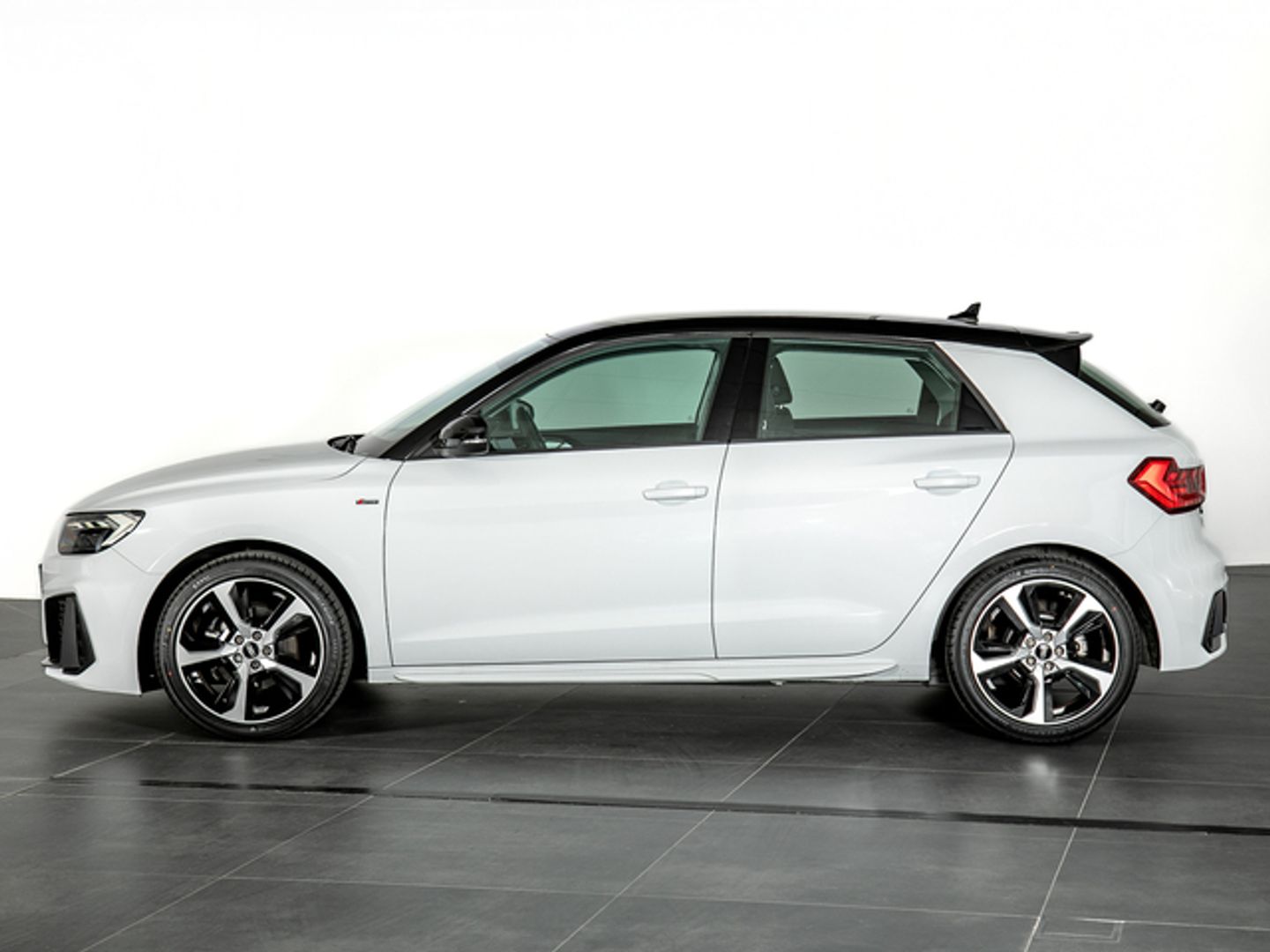 Audi A1 Sportback Adrenalin edition 30 TFSI 85 kW (116 CV) S tronic
