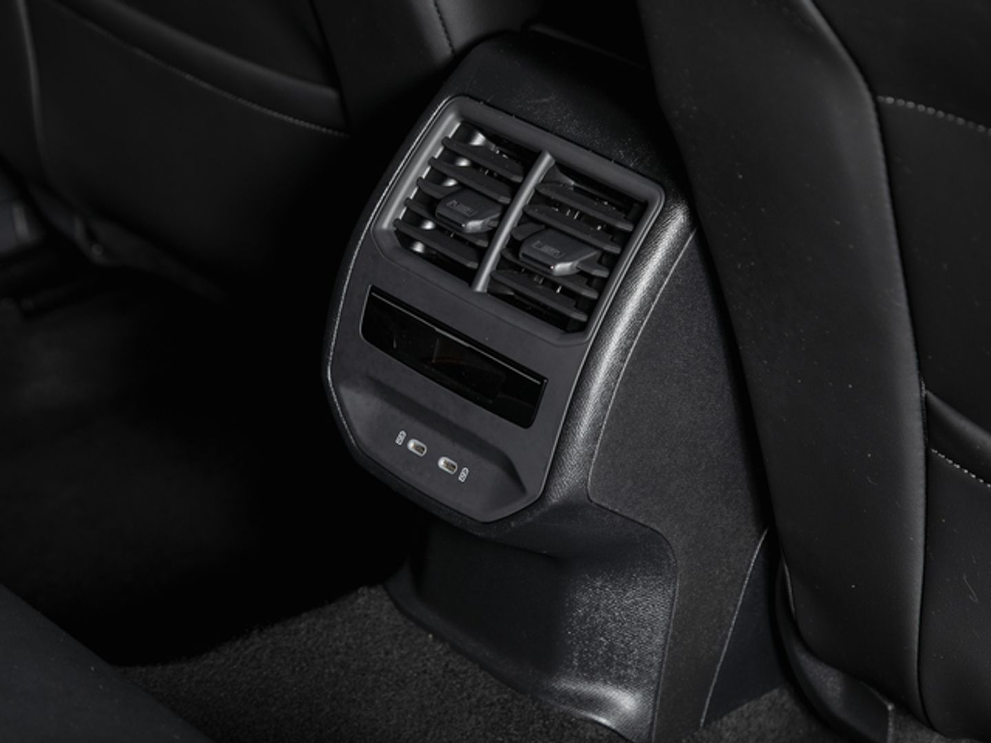 SEAT León 1.0 eTSI S&S FR 25 Aniversario DSG 81 kW (110 CV)