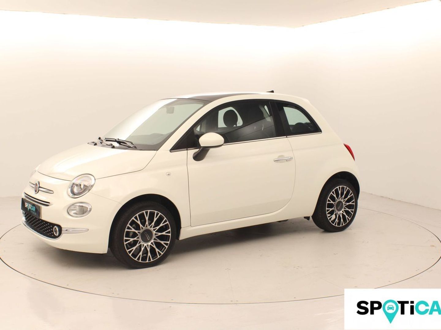 Fiat 500 1.0 Hybrid Dolcevita 51 kW (70 CV)