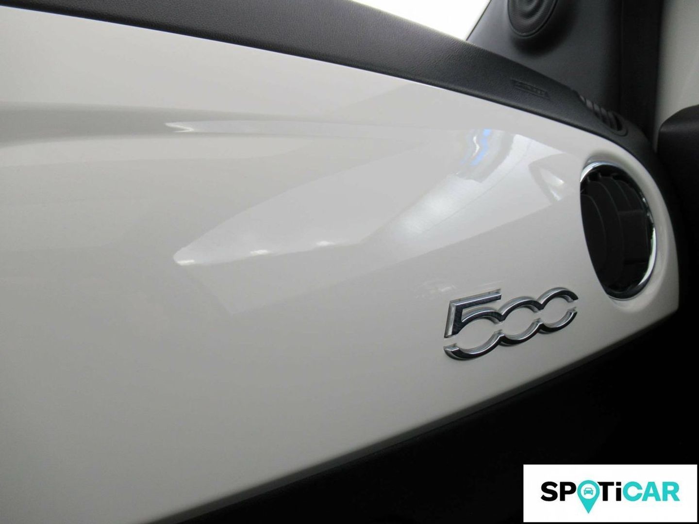 Fiat 500 1.0 Hybrid Dolcevita 51 kW (70 CV)