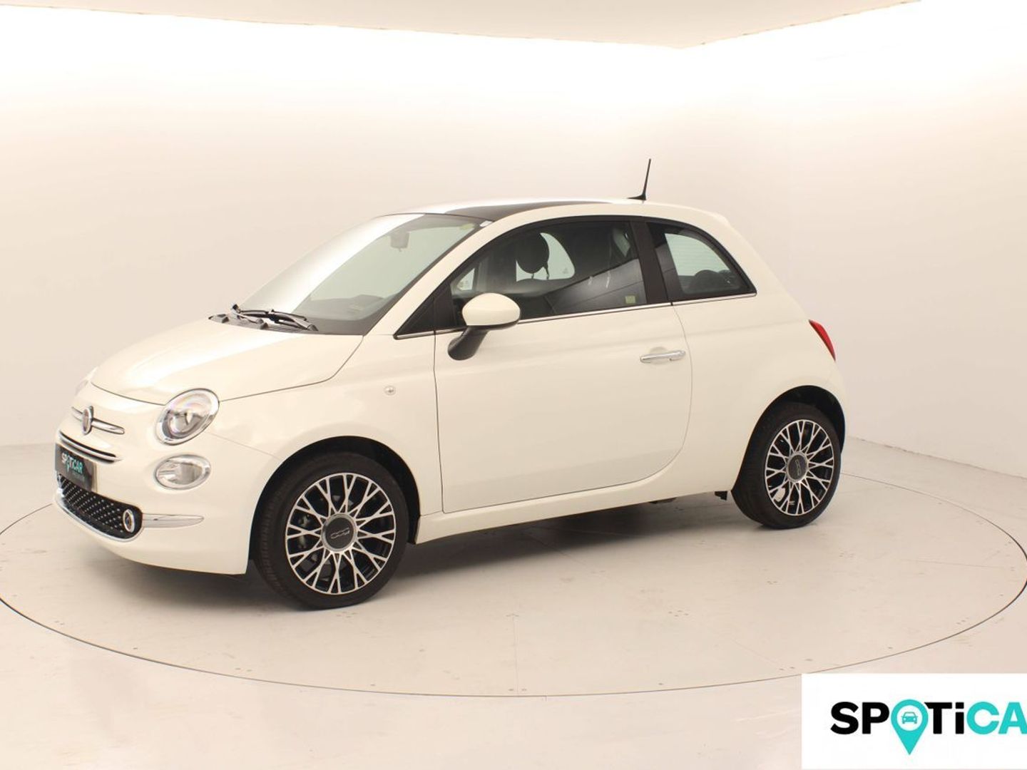 Fiat 500 1.0 Hybrid Dolcevita 51 kW (70 CV)