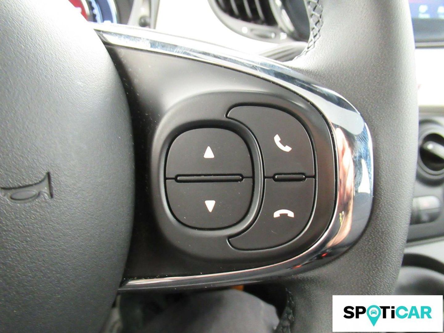 Fiat 500 1.0 Hybrid Dolcevita 51 kW (70 CV)