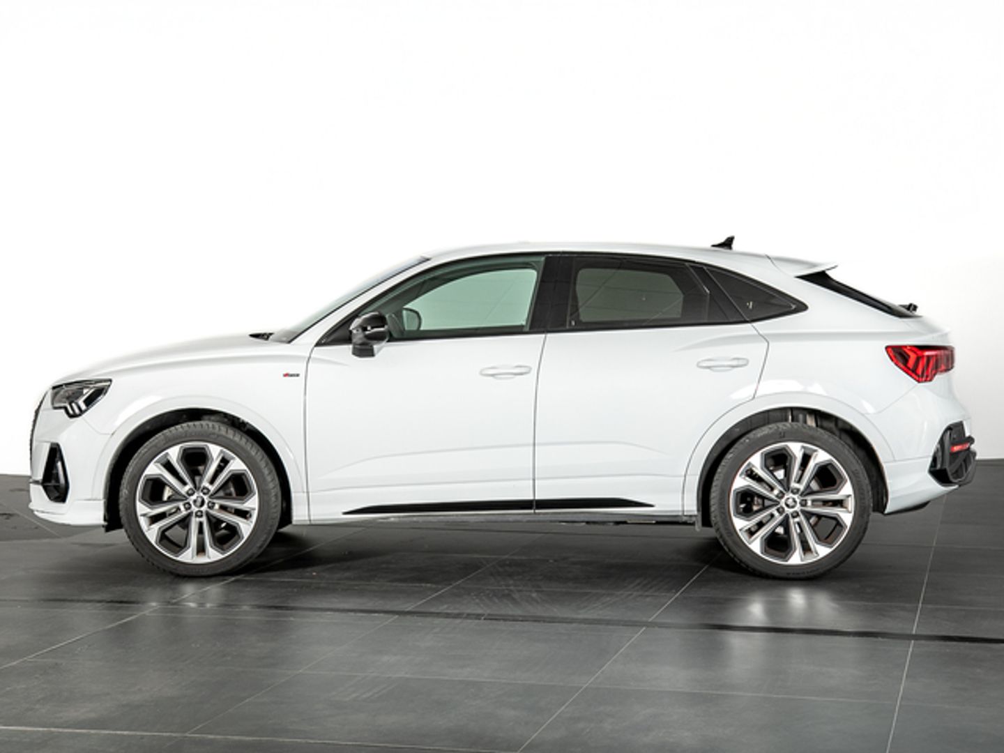 Audi Q3 Sportback Black line 35 TFSI 110 kW (150 CV) S tronic