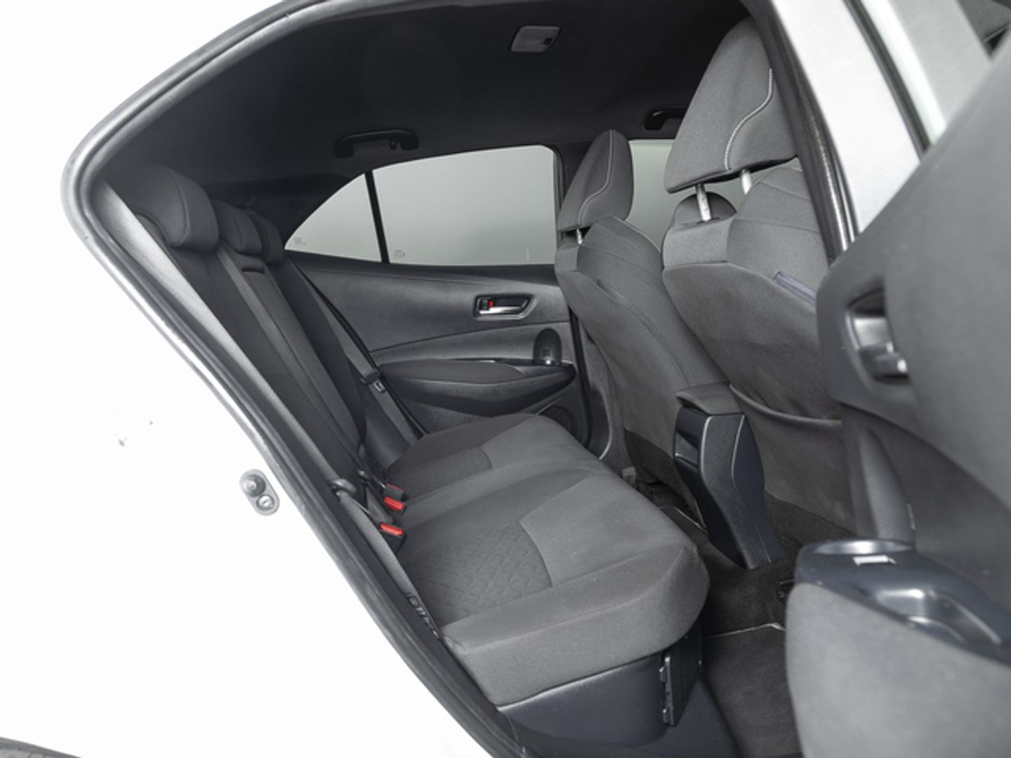 Toyota Corolla 1.8 125 Híbrido Active Tech E-CVT 90 kW (122 CV)