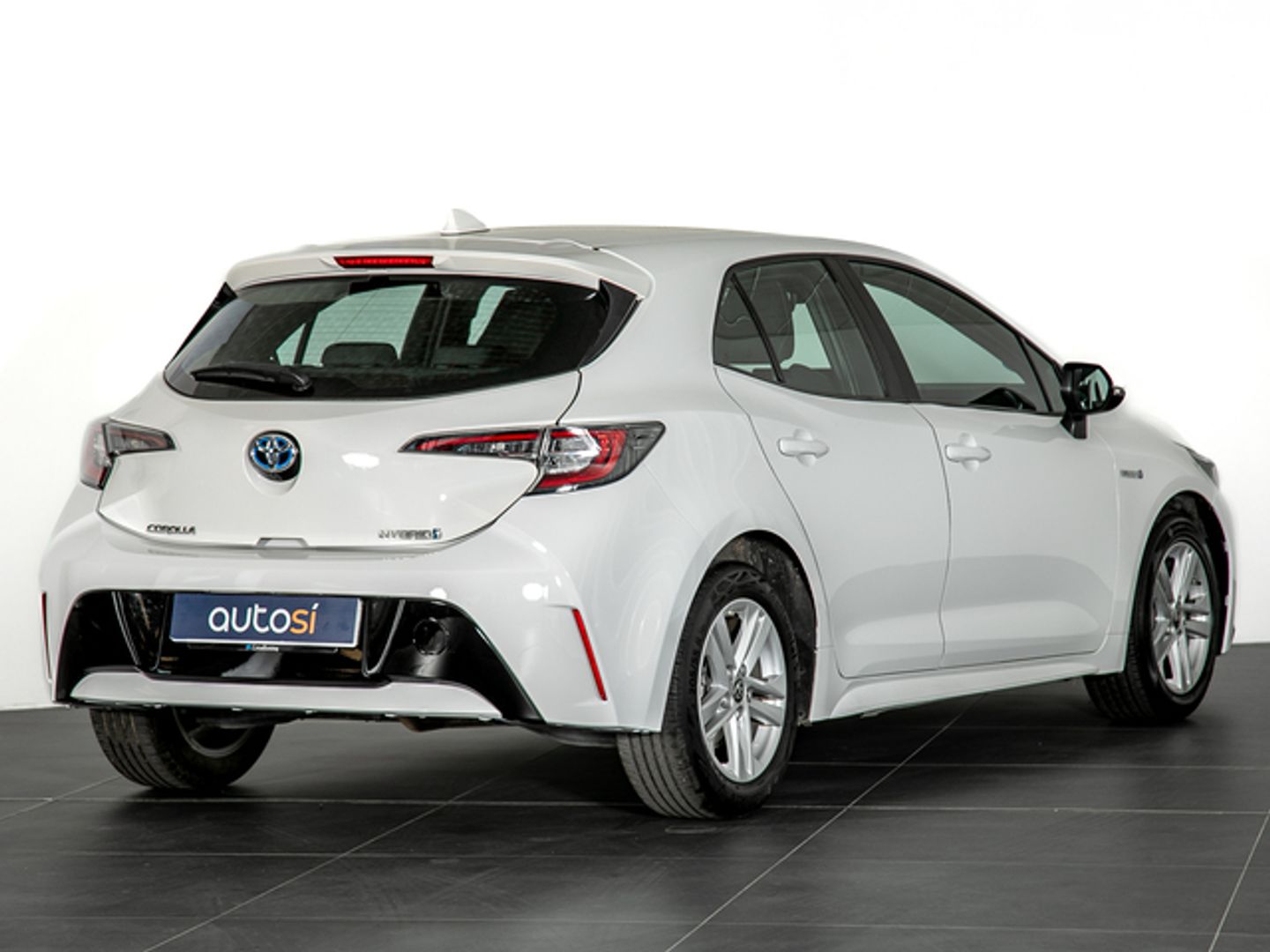 Toyota Corolla 1.8 125 Híbrido Active Tech E-CVT 90 kW (122 CV)