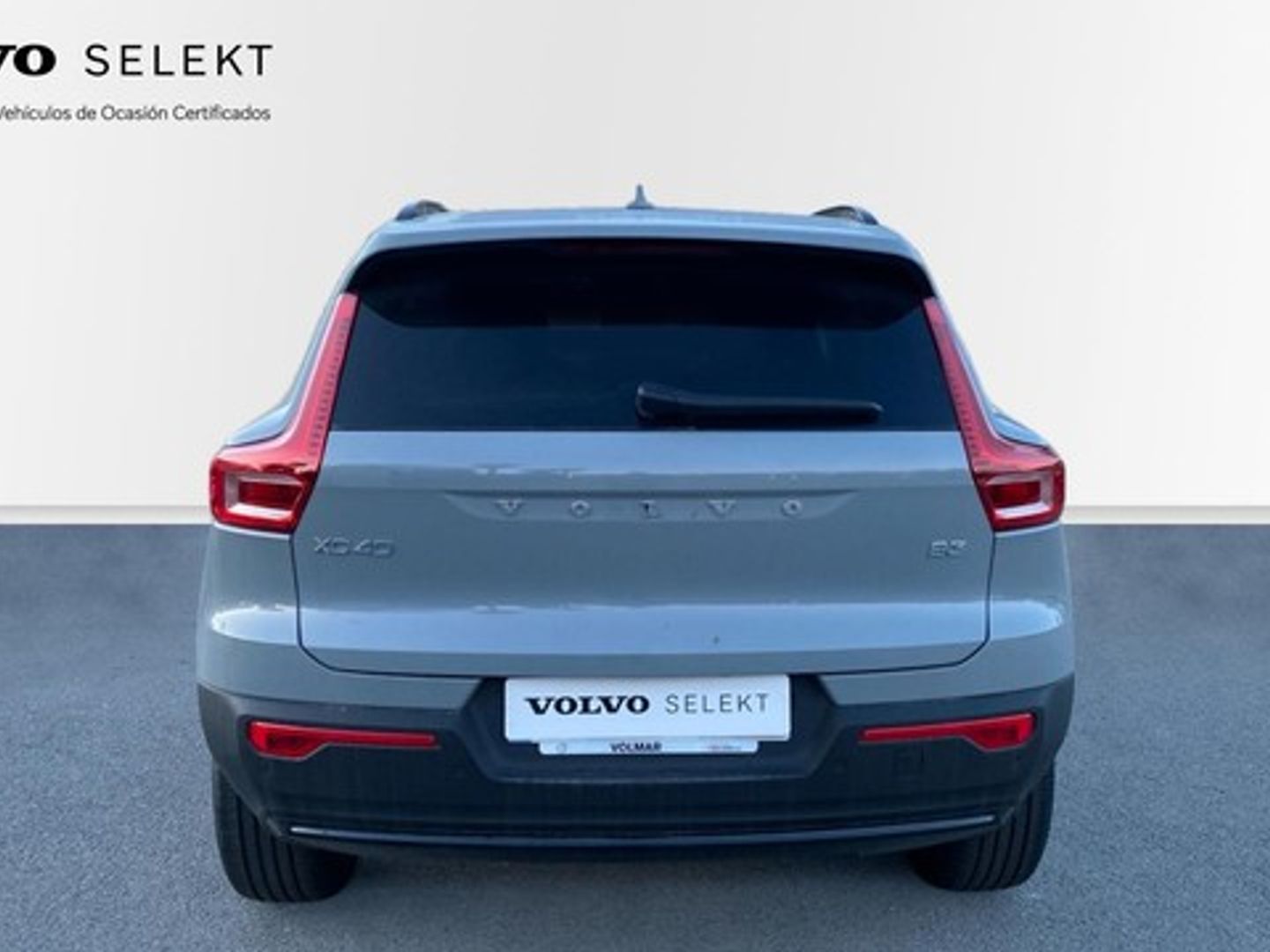Volvo XC40 B3 G Plus Dark Auto 120 kW (163 CV)