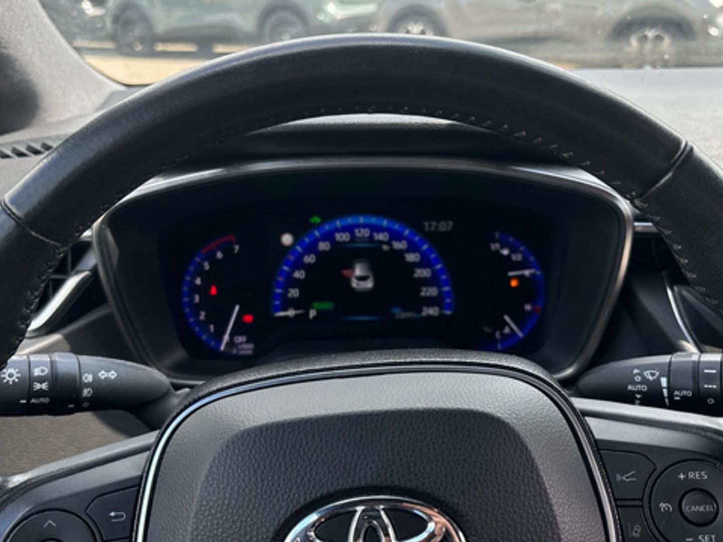 Toyota Corolla 1.8 125 Híbrido Active Tech E-CVT 90 kW (122 CV)