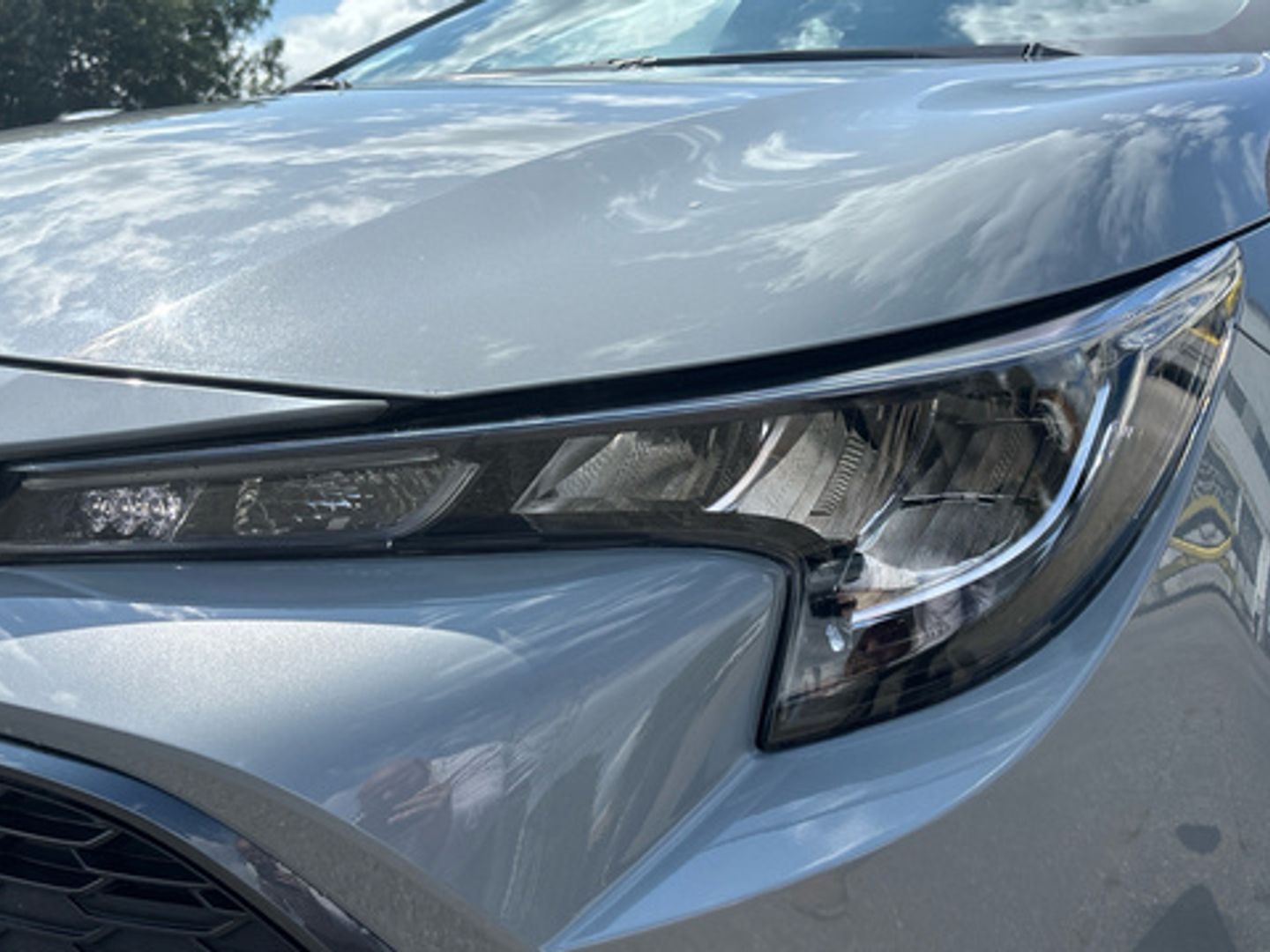 Toyota Corolla 1.8 125 Híbrido Active Tech E-CVT 90 kW (122 CV)