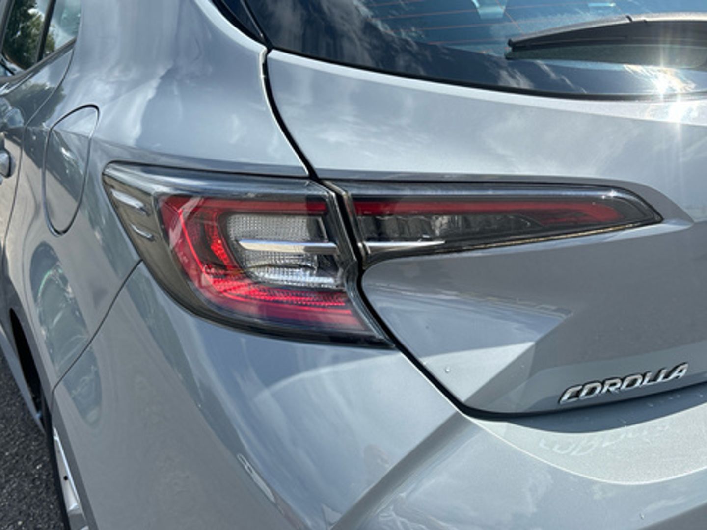Toyota Corolla 1.8 125 Híbrido Active Tech E-CVT 90 kW (122 CV)
