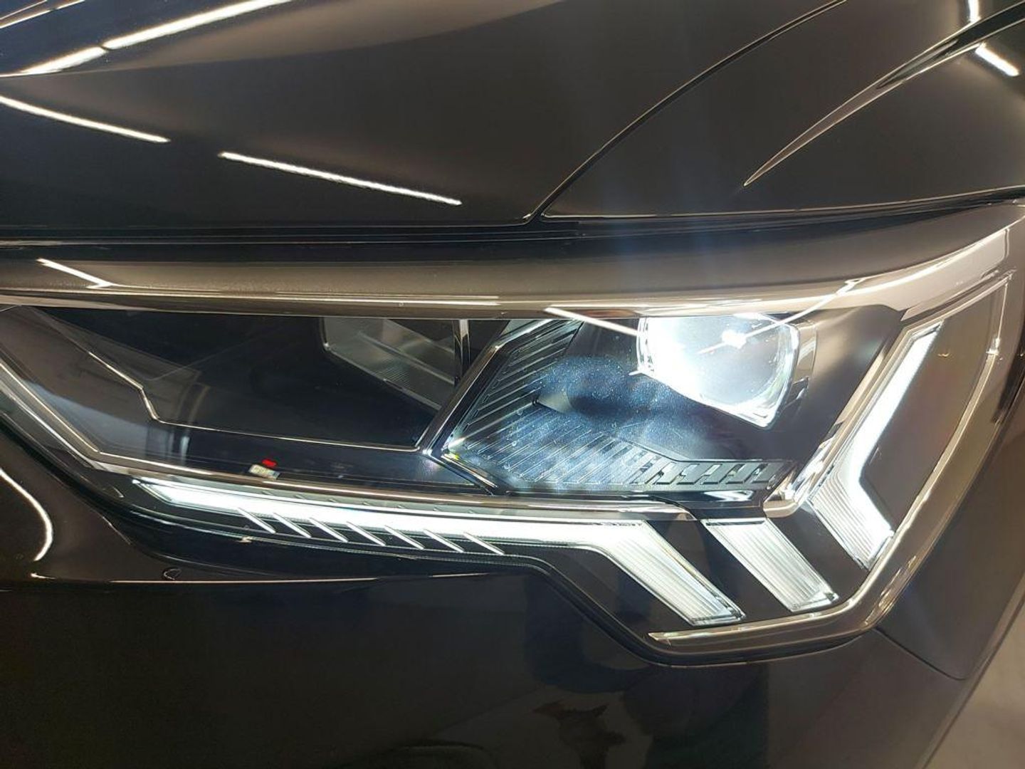 Audi Q3 TFSIe S line 45 TFSI e 180 kW (245 CV) S tronic