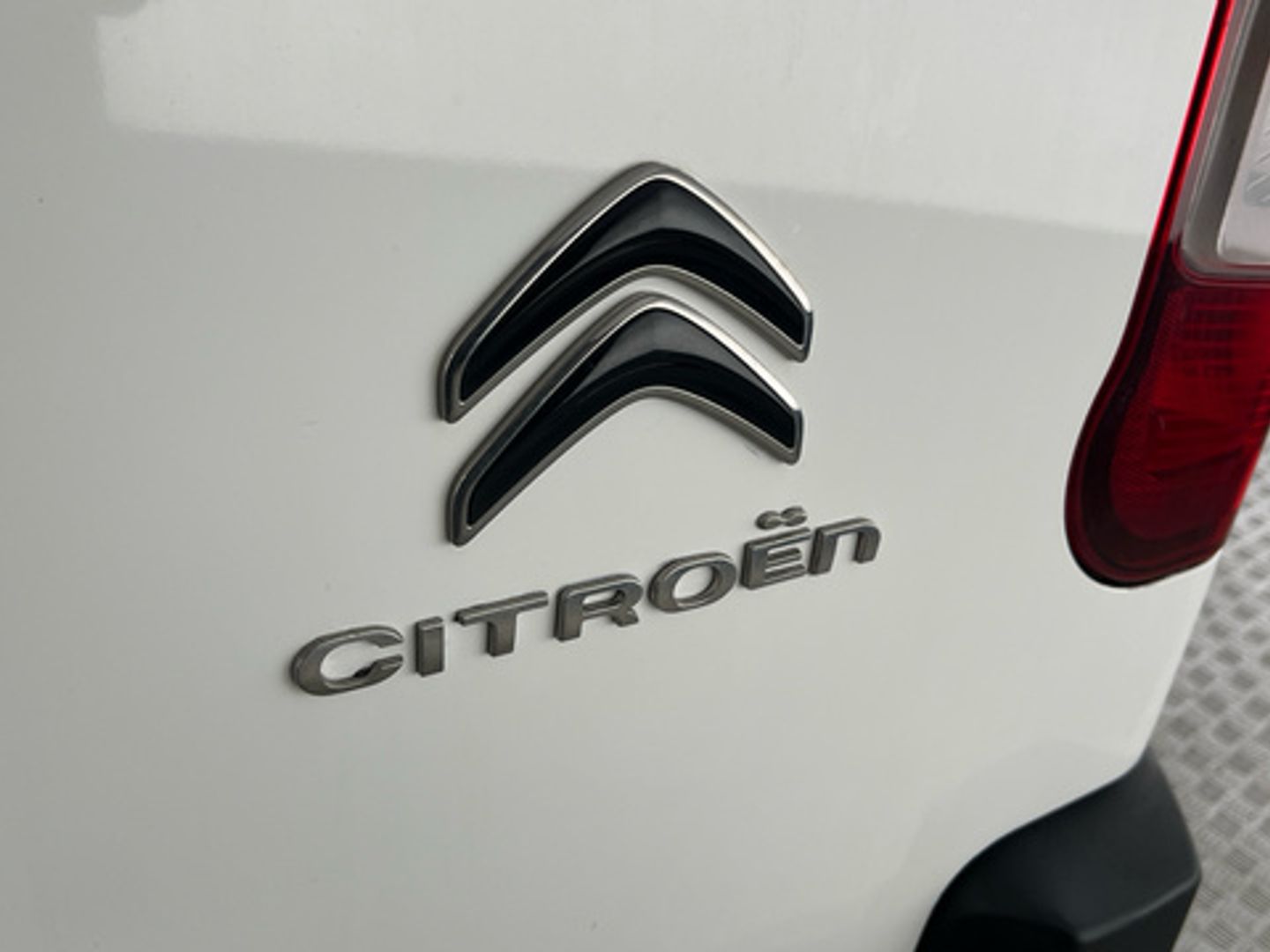 Citroen Berlingo BlueHDi 100 Talla M Live Pack 75 kW (102 CV)