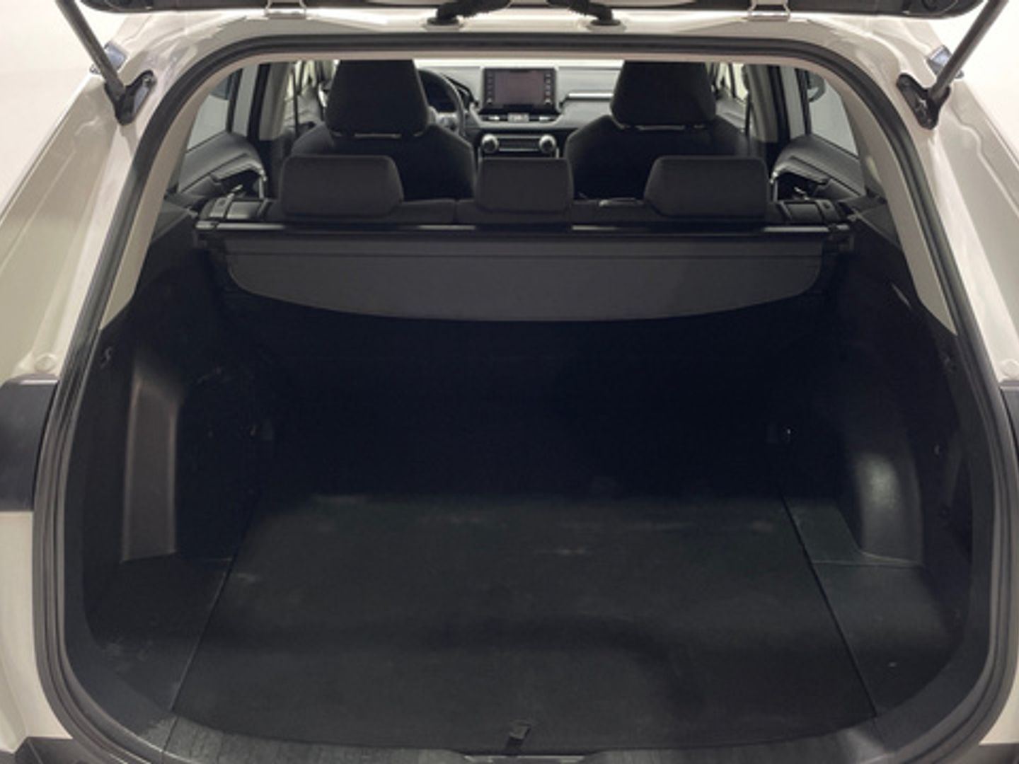 Toyota Rav4 2.5l hybrid Advance 4WD 163 kW (222 CV)