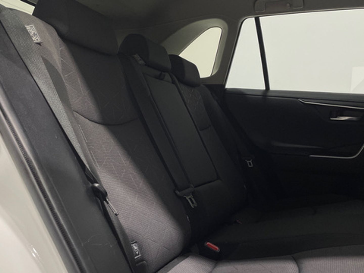 Toyota Rav4 2.5l hybrid Advance 4WD 163 kW (222 CV)