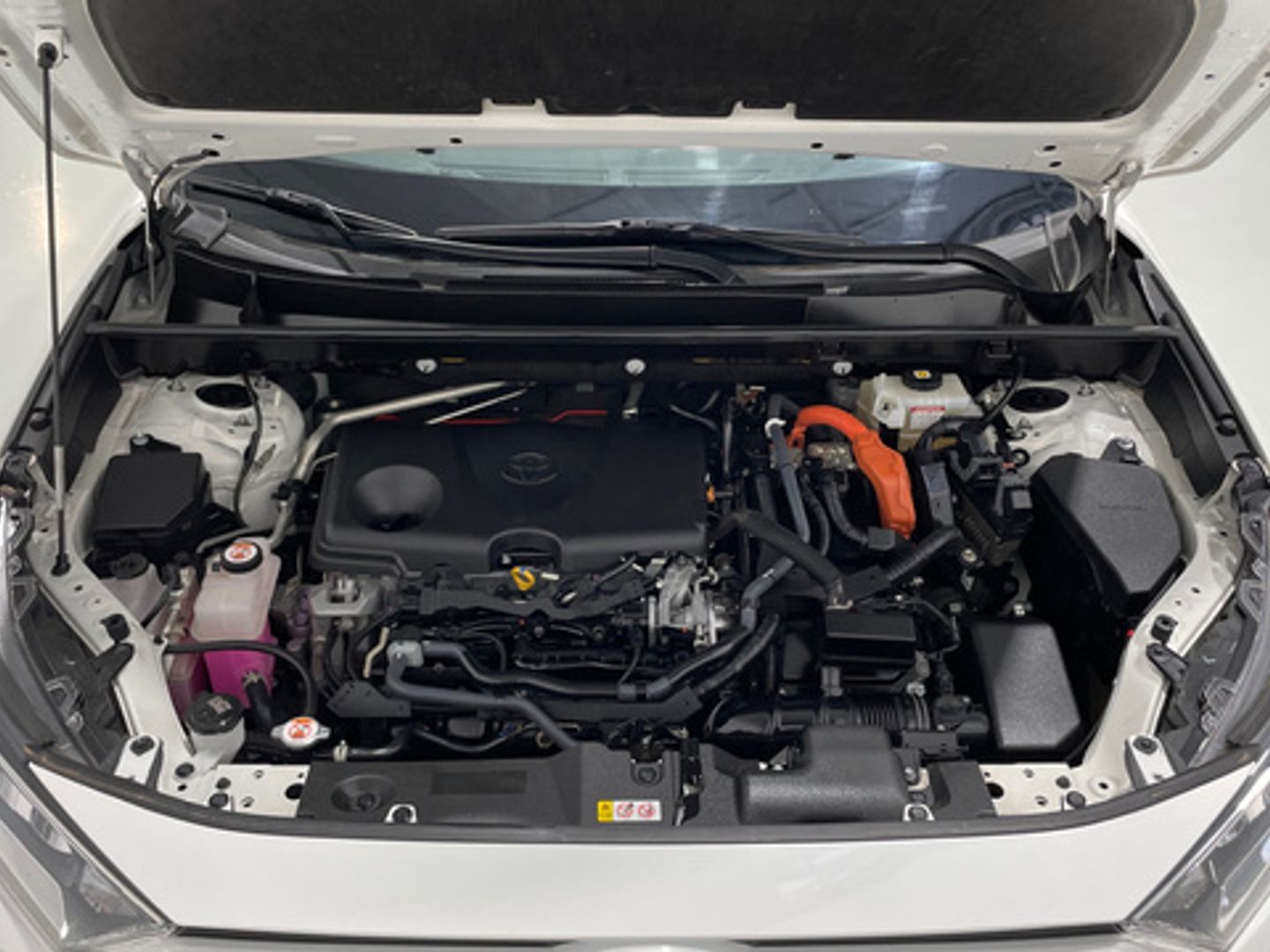 Toyota Rav4 2.5l hybrid Advance 4WD 163 kW (222 CV)