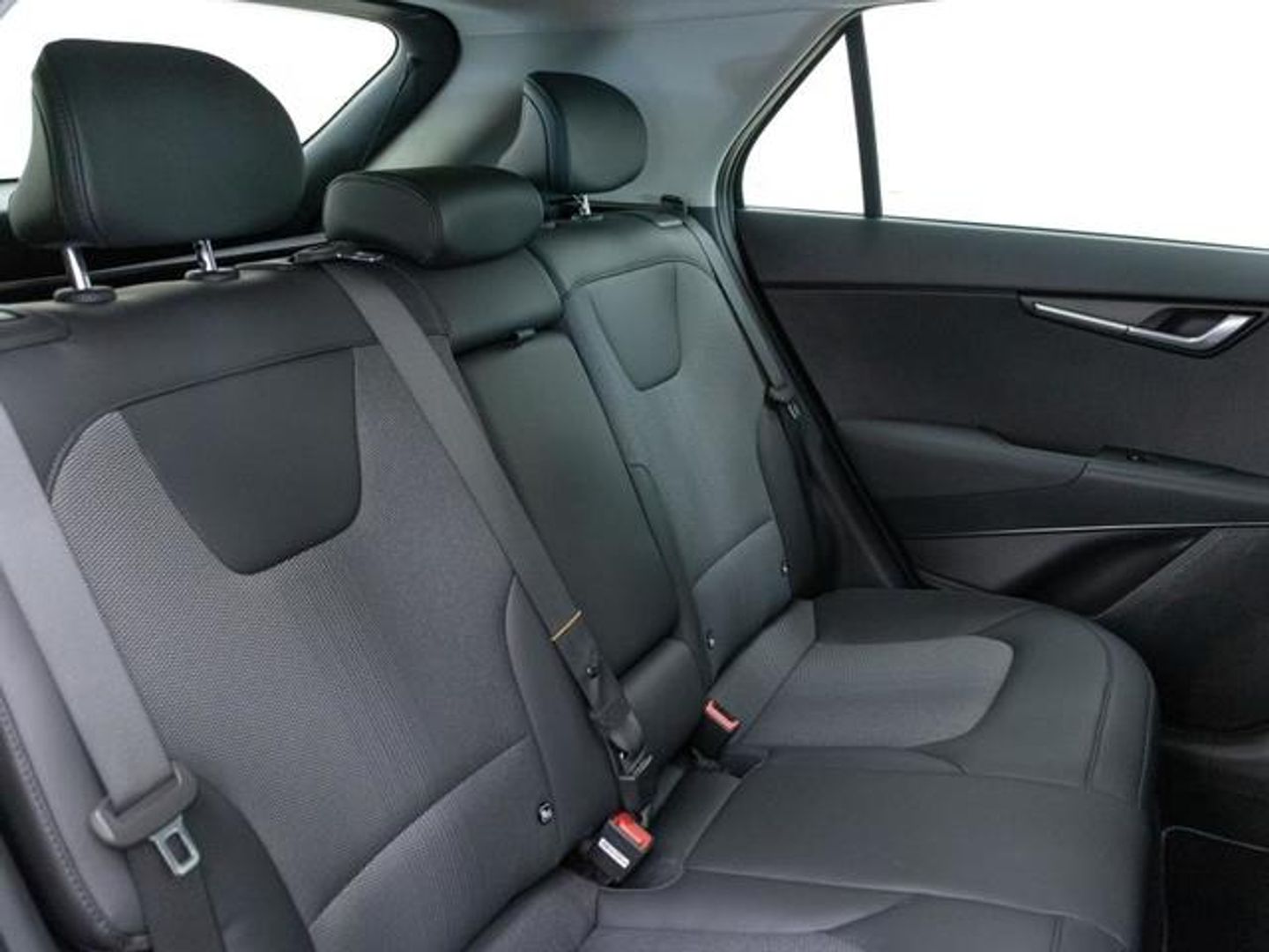 Kia Niro 1.6 GDi PHEV Drive 135 kW (183 CV)