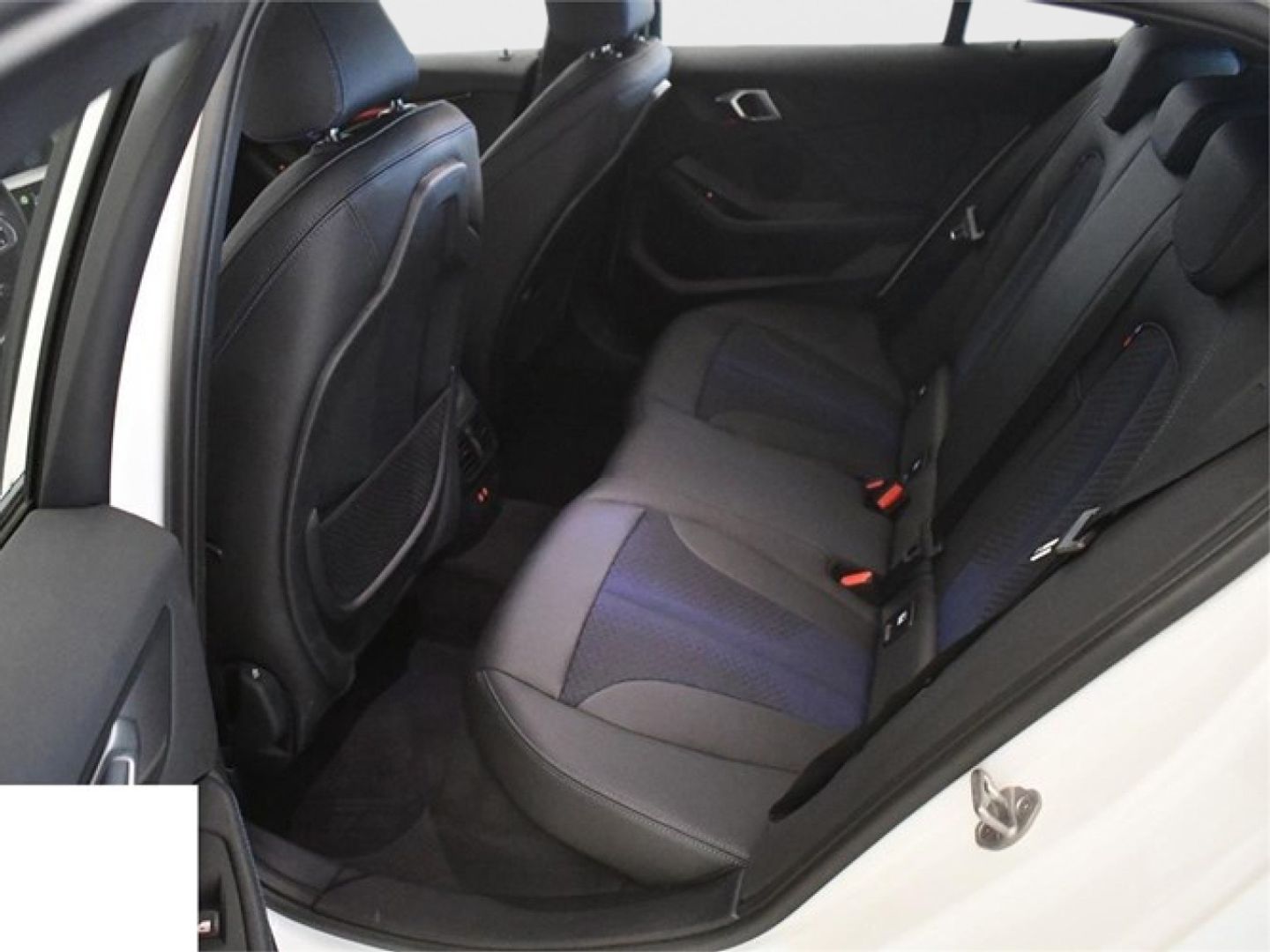 BMW Serie 1 118i 100 kW (136 CV)