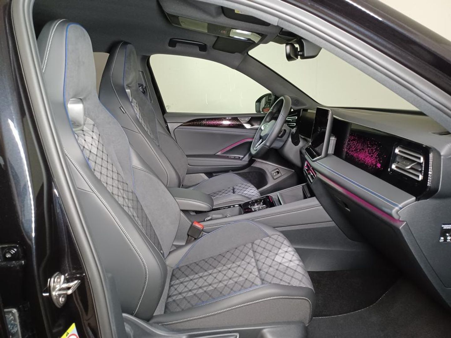 Volkswagen Tiguan R-Line 2.0 TDI 110 kW (150 CV) DSG