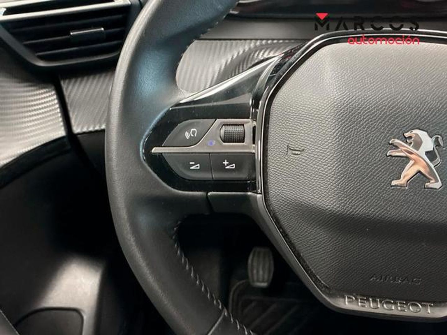 Peugeot 208 PureTech 100 Allure 75 kW (100 CV)