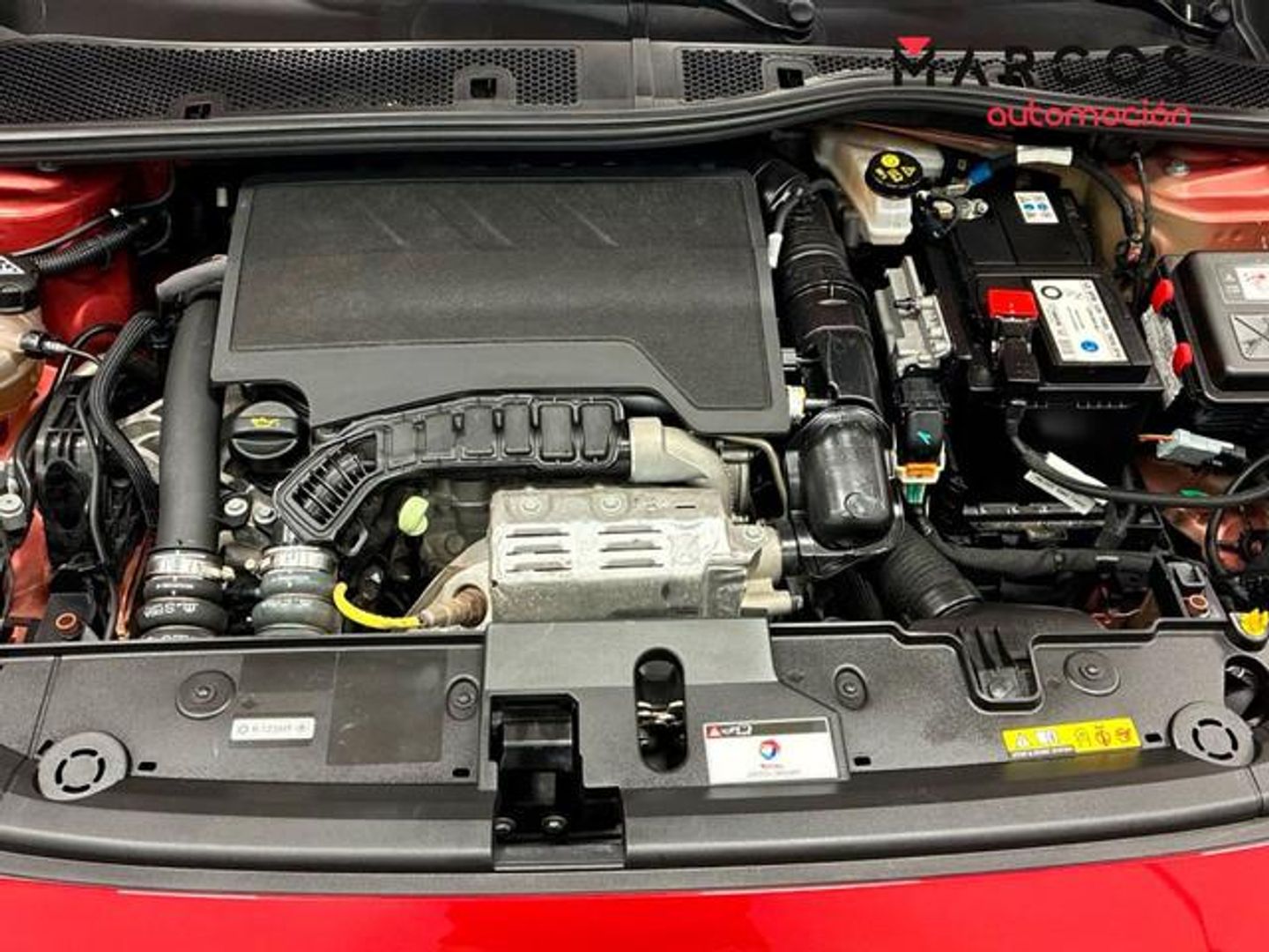 Peugeot 208 PureTech 100 Allure 75 kW (100 CV)