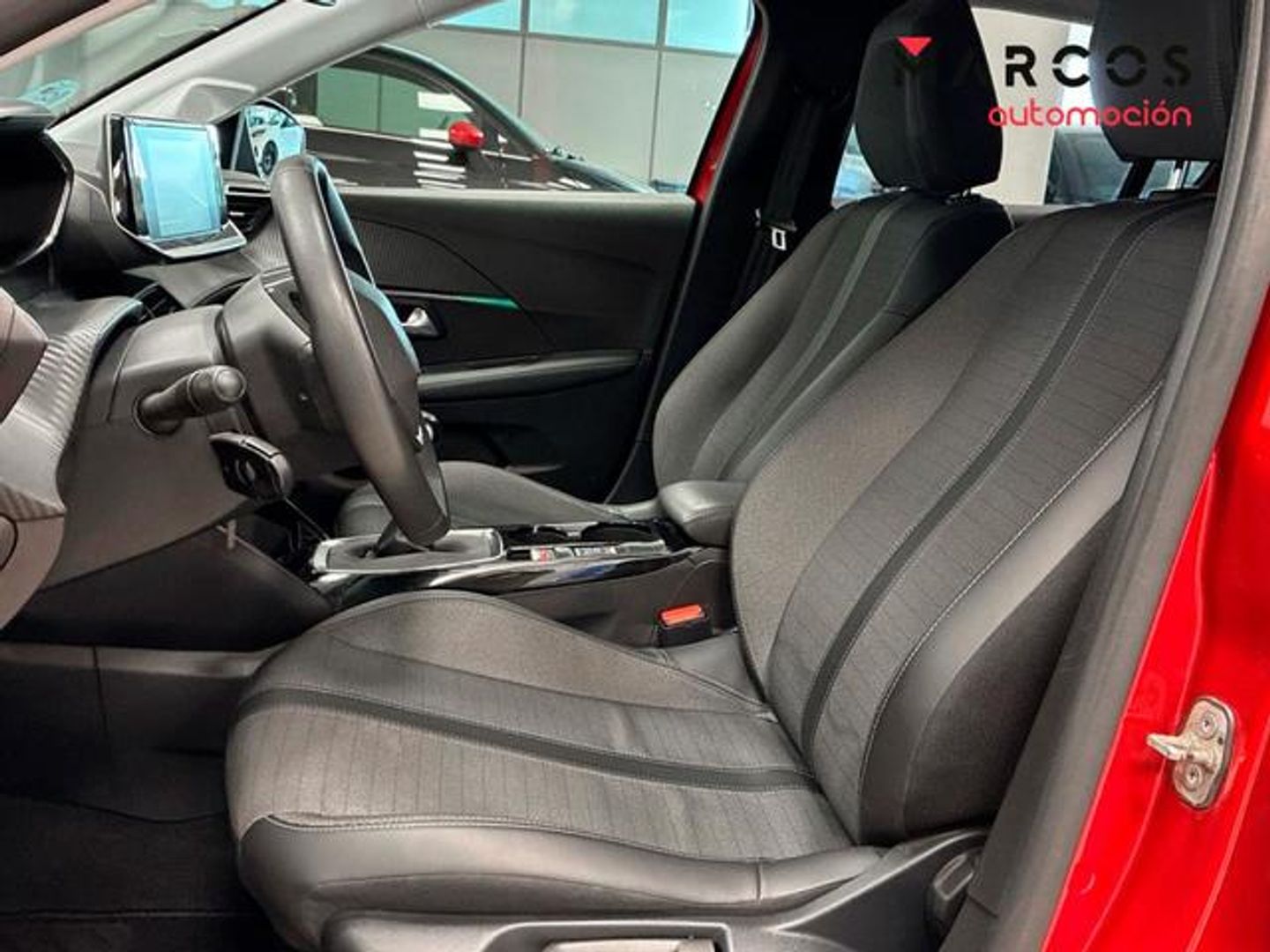 Peugeot 208 PureTech 100 Allure 75 kW (100 CV)