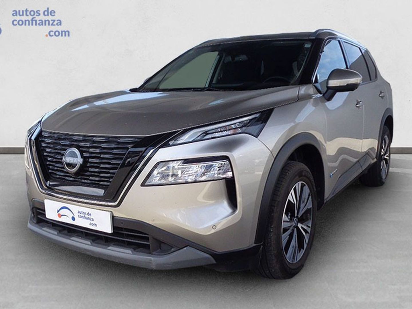 Nissan X-Trail 1.5 e-4ORCE N-Connecta 4X4 AT 157 kW (213 CV) Gris Plata All Terrain / Pick-up