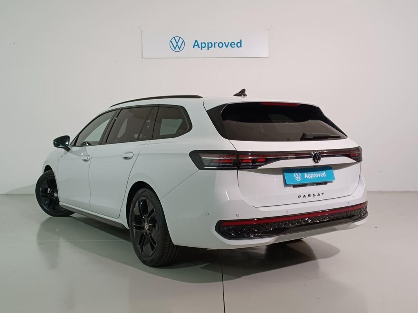 Volkswagen Passat Variant R-Line 1.5 eTSI 110 kW (150 CV) DSG