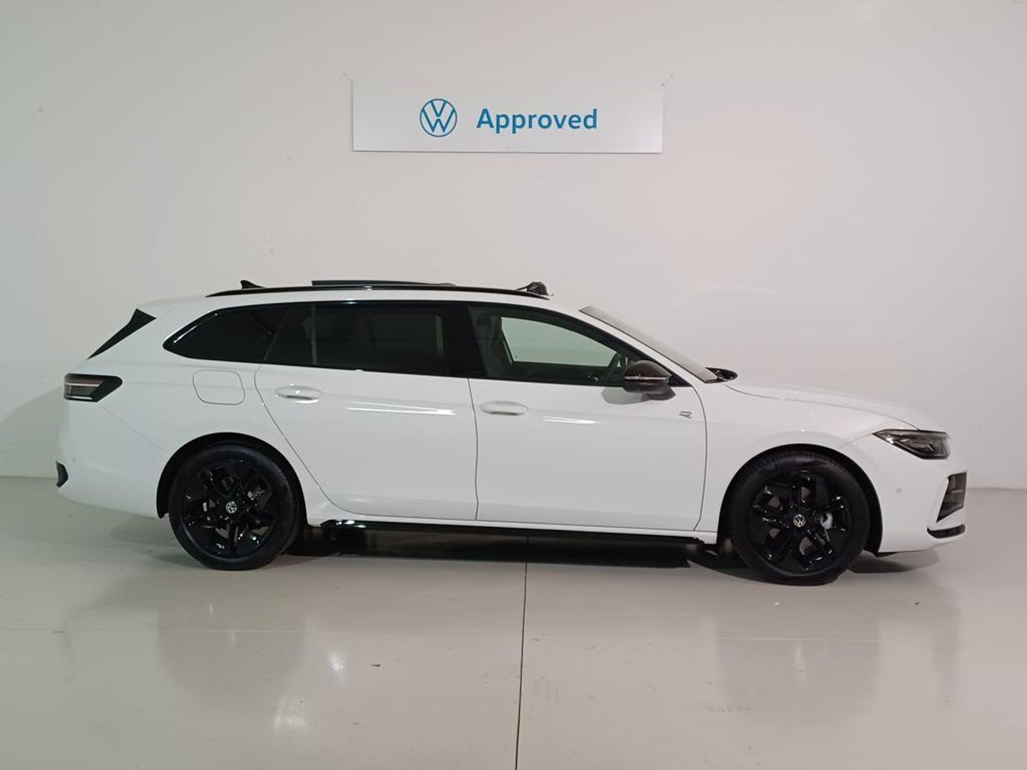 Volkswagen Passat Variant R-Line 1.5 eTSI 110 kW (150 CV) DSG