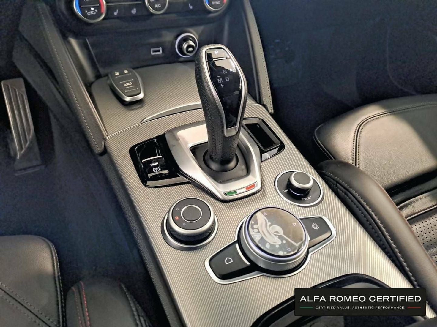 Alfa Romeo Stelvio 2.2 Diesel Tributo Italiano Q4 Auto 154 kW (210 CV)