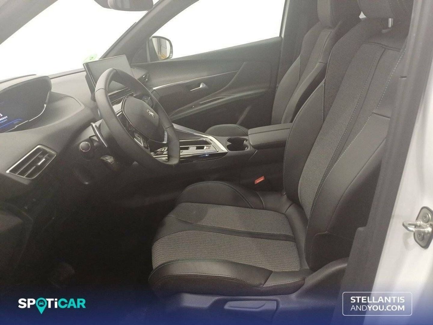 Peugeot 3008 BlueHDi 130 S&S Allure Pack EAT8 96 kW (130 CV)
