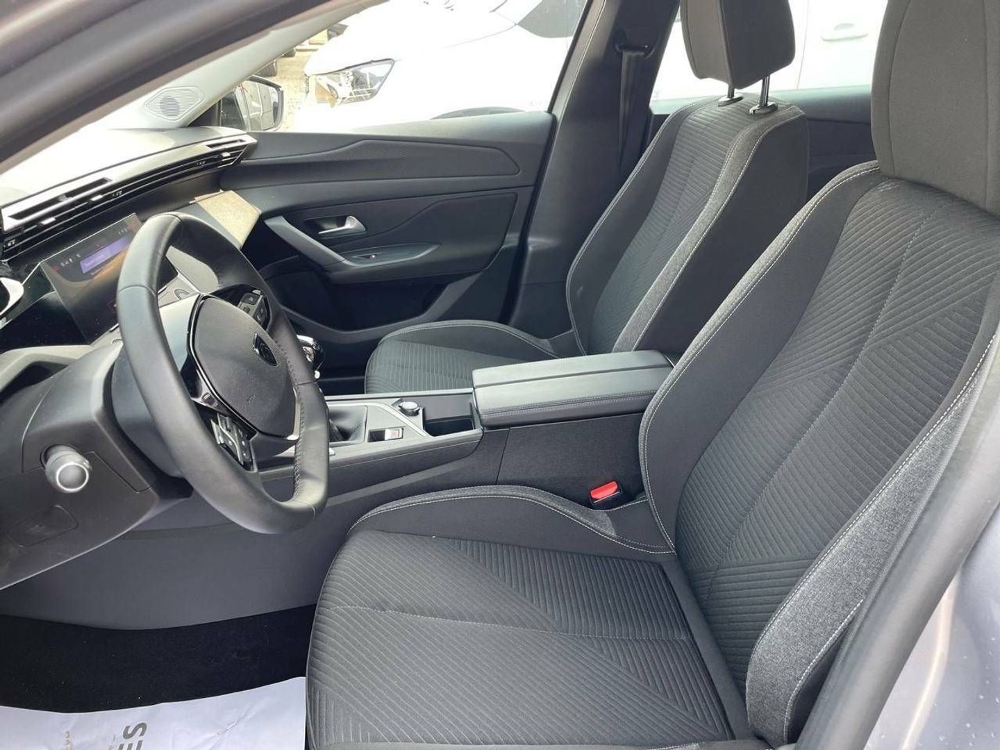 Peugeot 308 PureTech 130 S&S Active Pack 96 kW (130 CV)
