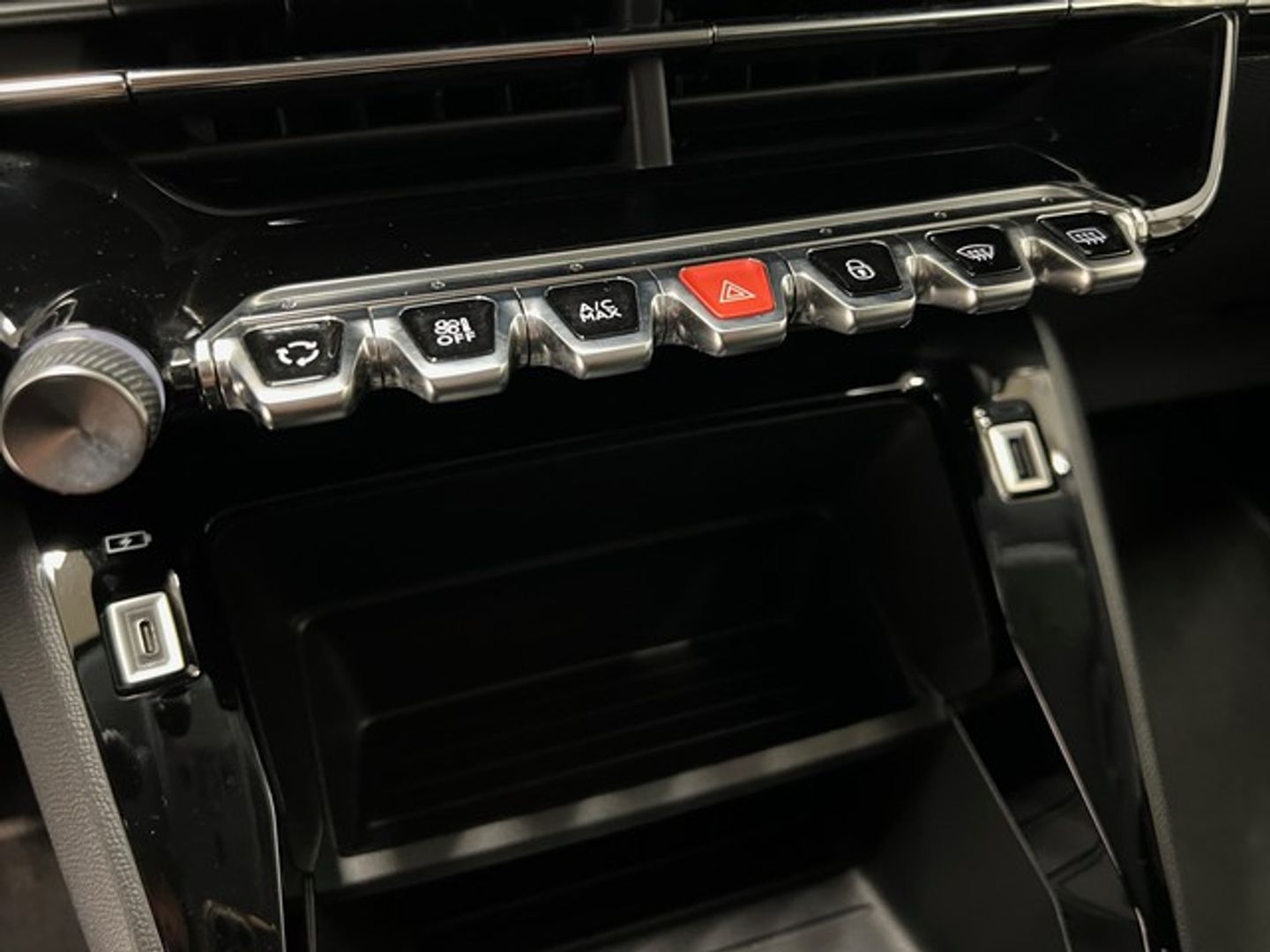 Peugeot 208 PureTech 100 Style 75 kW (100 CV)