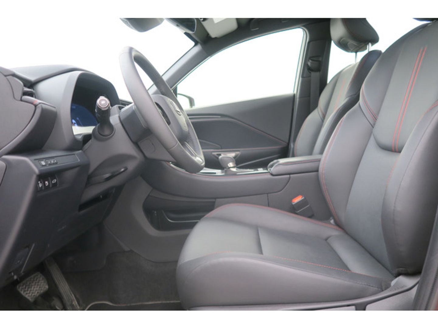 Lexus LBX 1.5 HEV Elegant Plus Black 100 kW (136 CV)