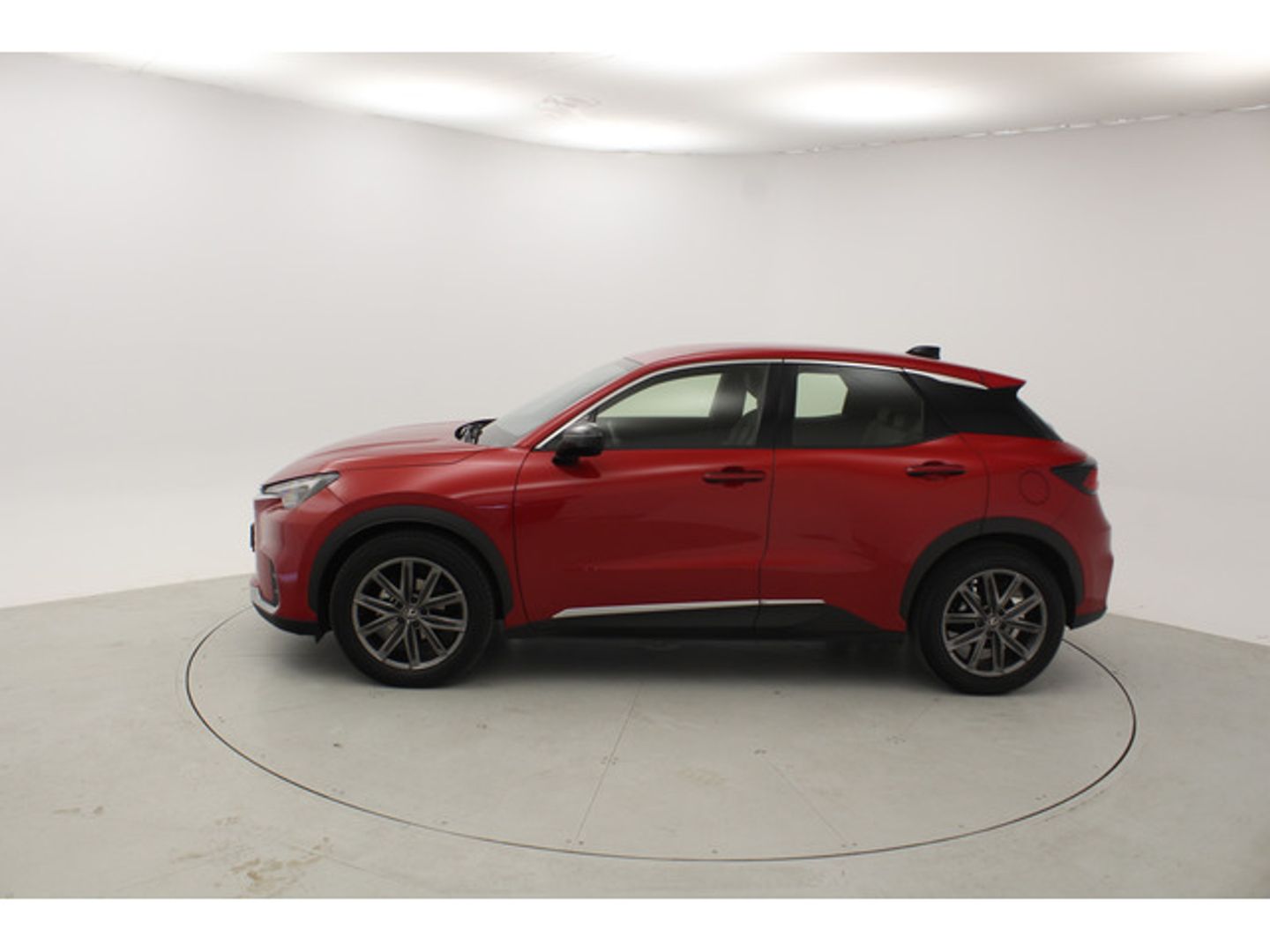 Lexus LBX 1.5 HEV Elegant Plus Black 100 kW (136 CV)