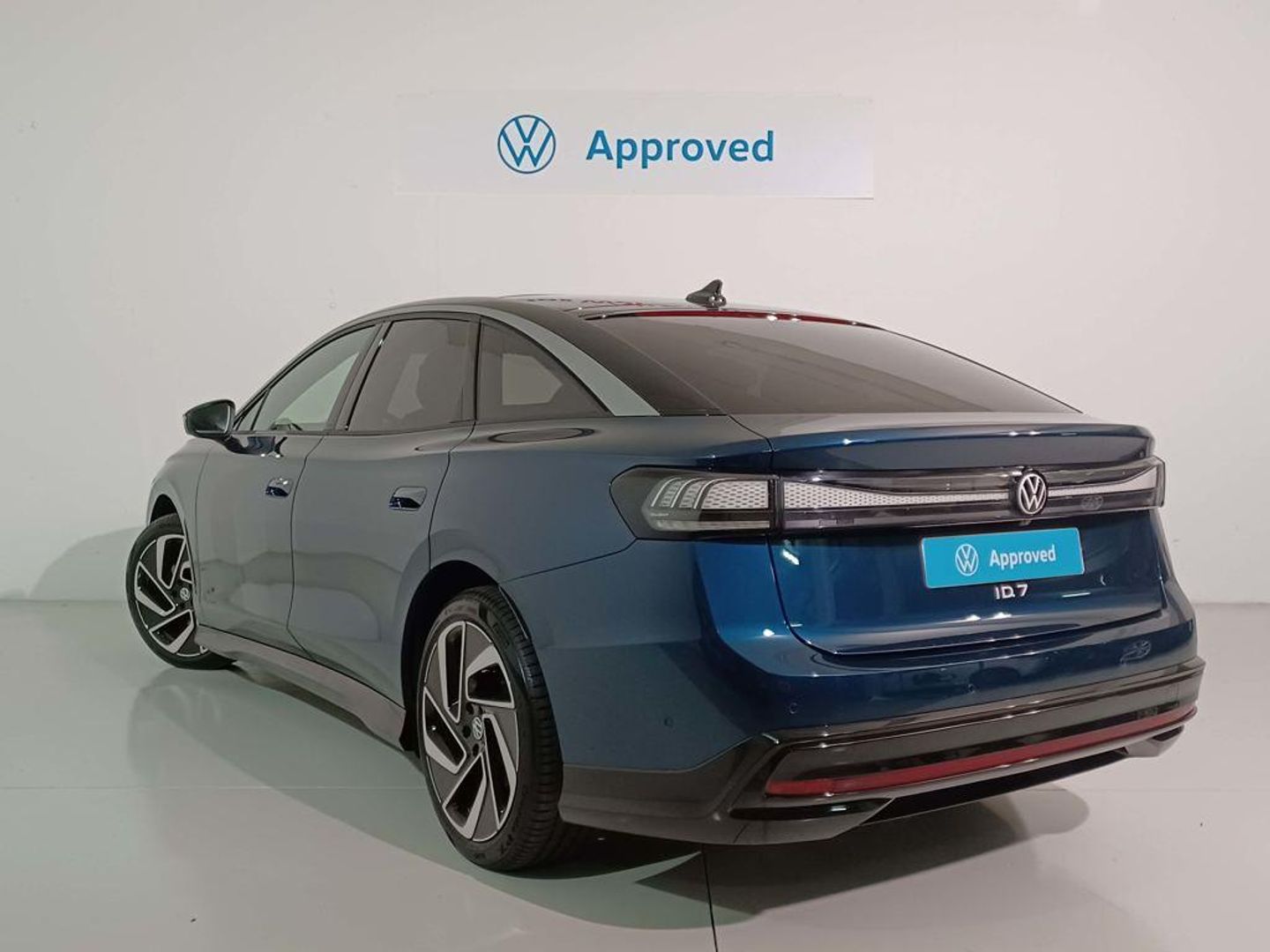 Volkswagen ID.7 Pro 77kWh Auto 210 kW (286 CV)