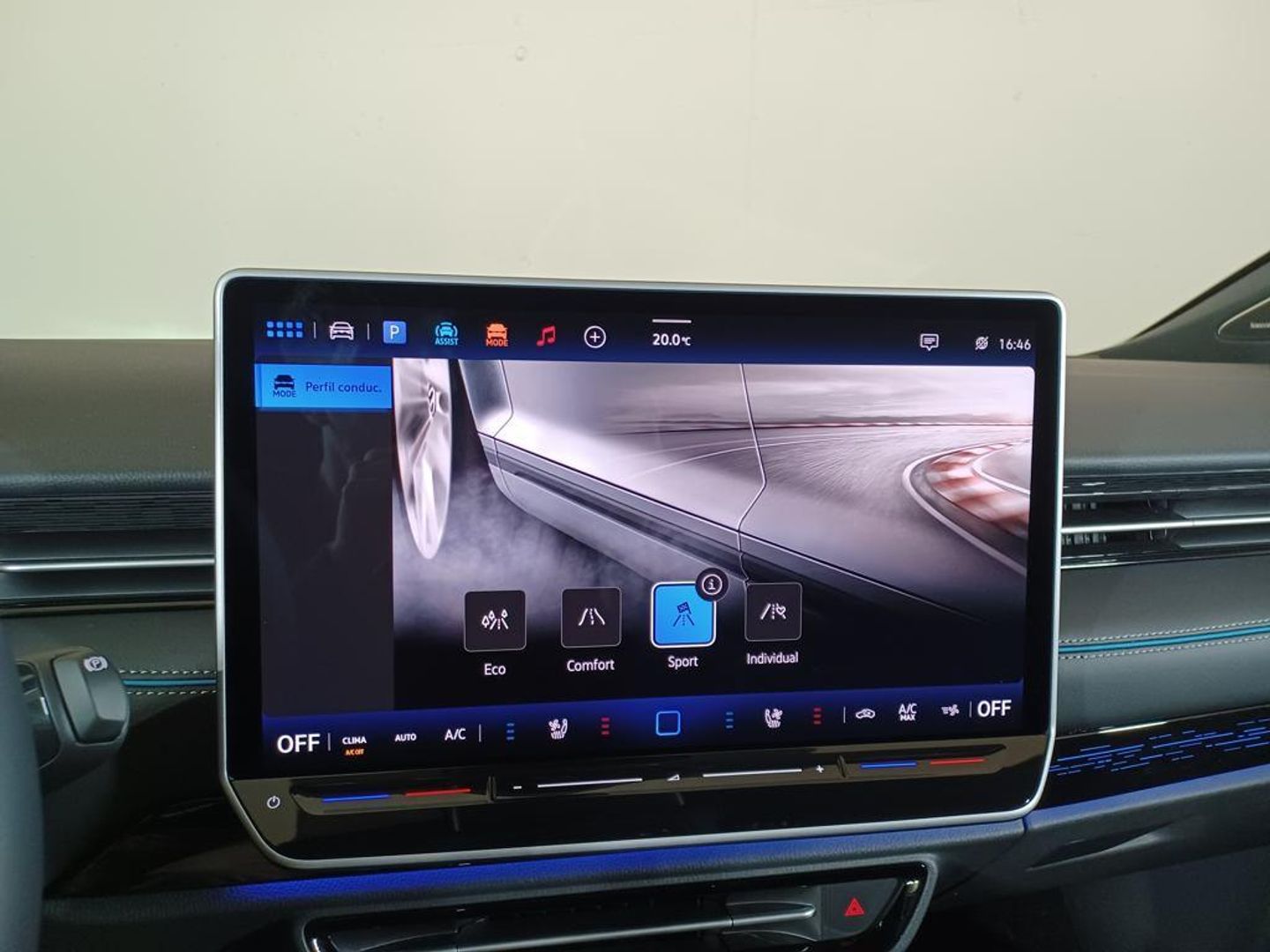 Volkswagen ID.7 Pro 77kWh Auto 210 kW (286 CV)
