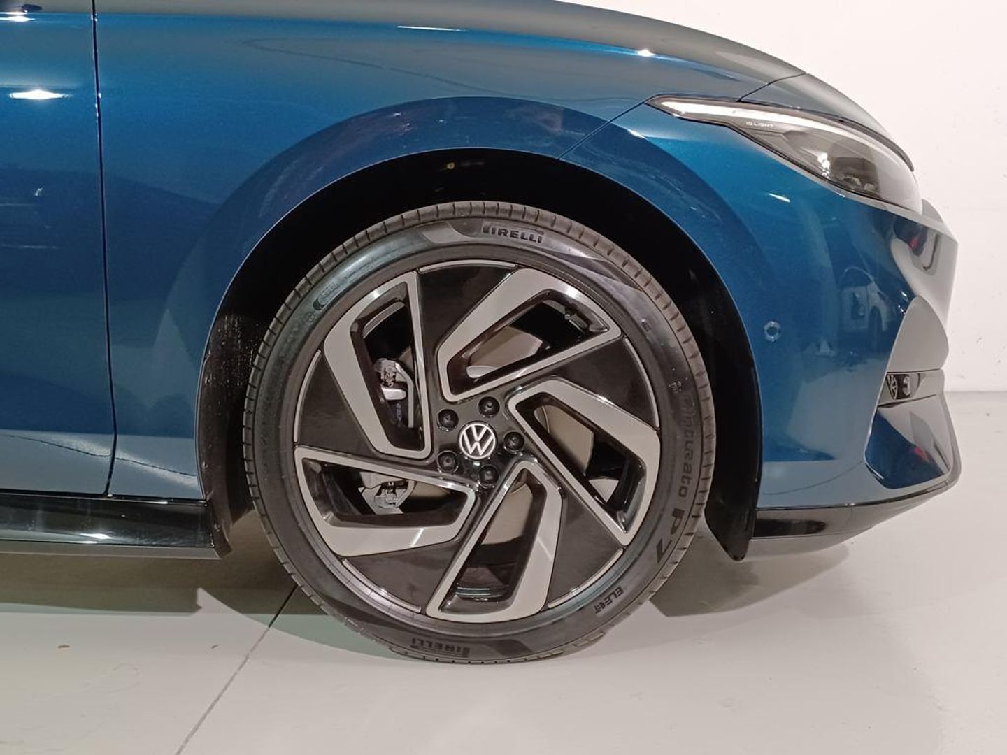 Volkswagen ID.7 Pro 77kWh Auto 210 kW (286 CV)
